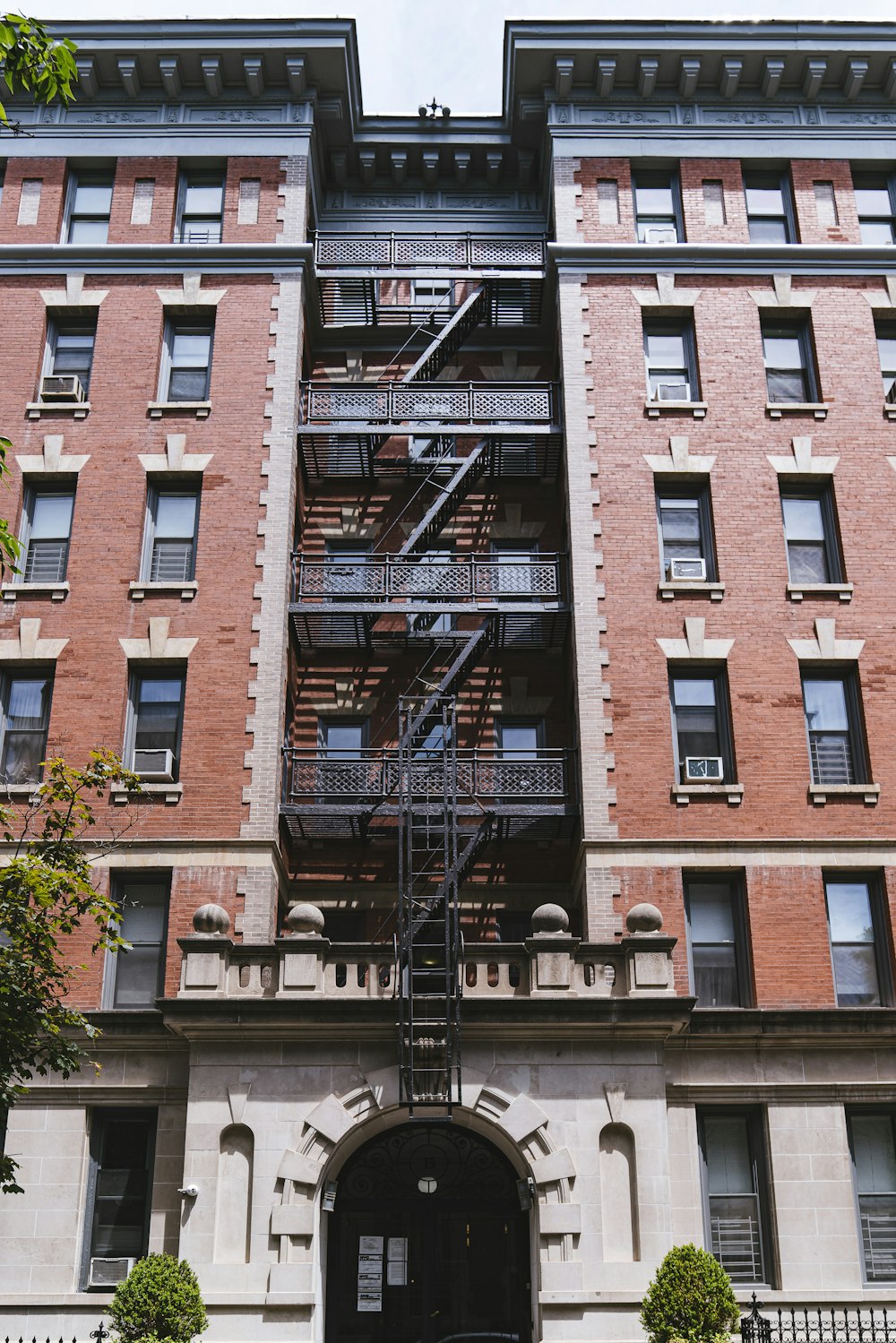 brown and black concrete building