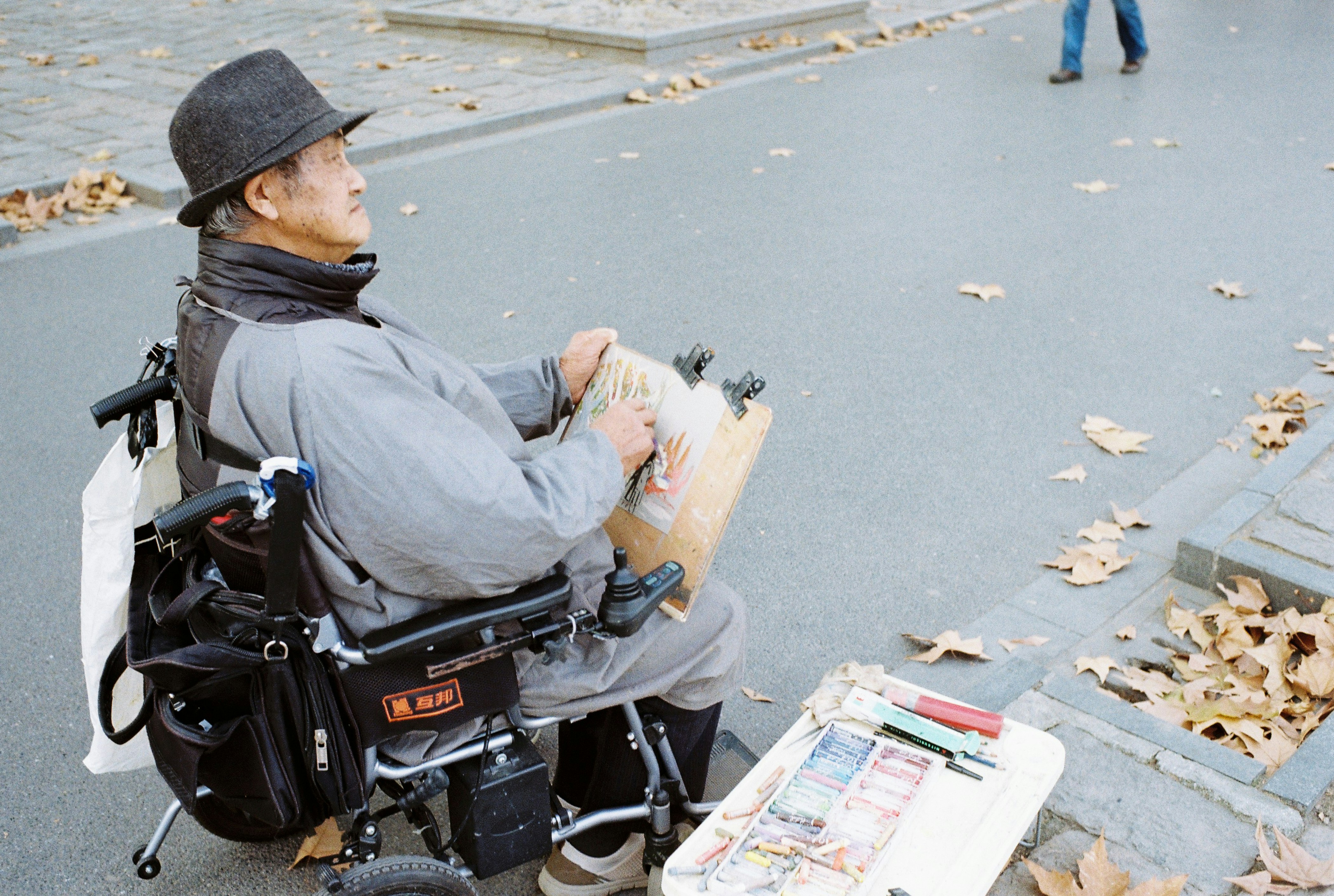 Homem Em Cadeira De Rodas PNG - Homem Em Cadeira De Rodas Cadeira De Rodas  Idoso ilustração transparente, image size:3000x2016