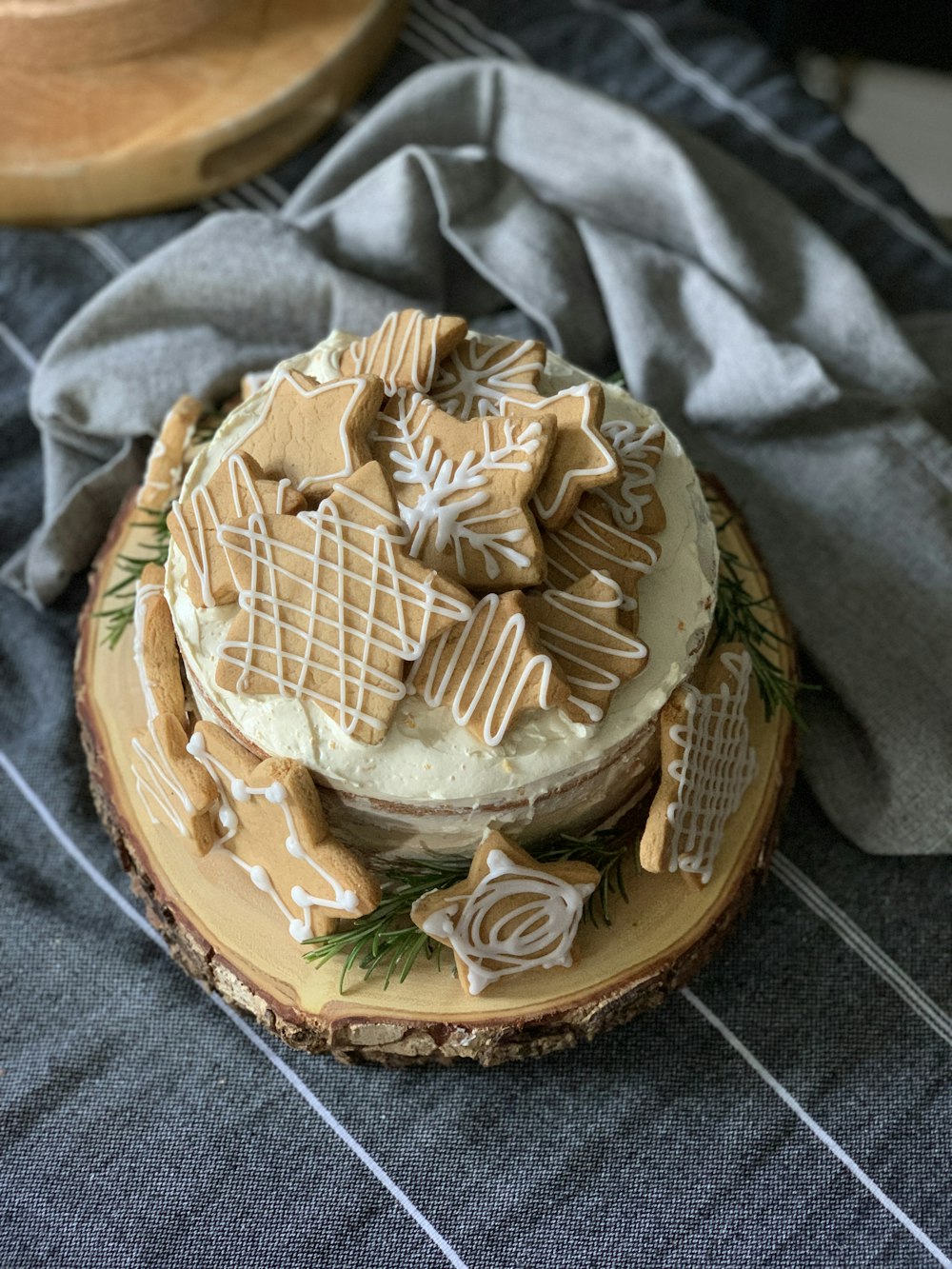 shallow focus photo of dessert on blue textile