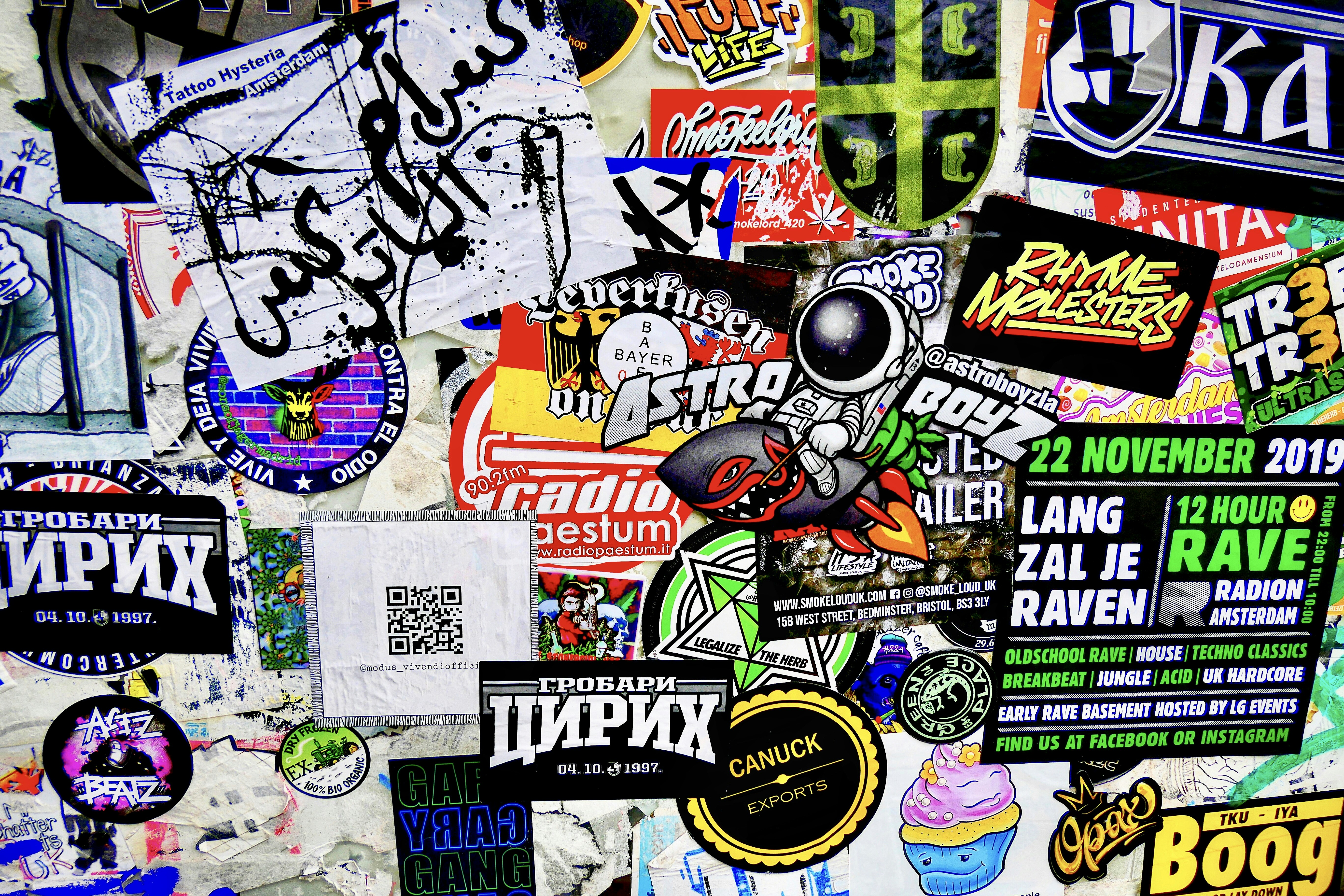 boho dresser wallpaper, wallpaper, Bohemian Dresser: Stylish Storage for Your Home Gym 5