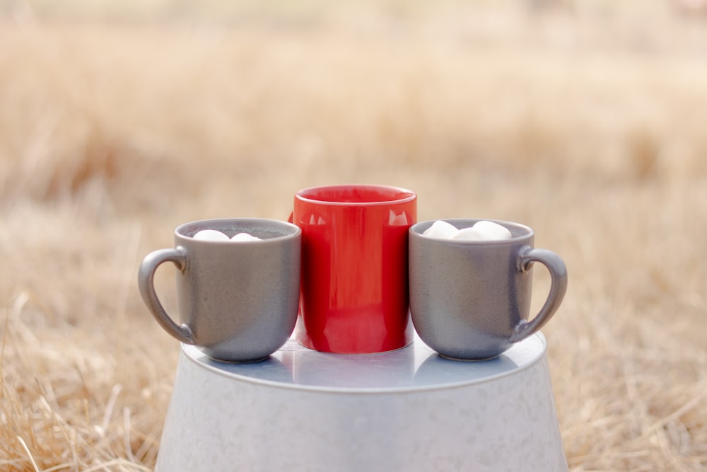 white ceramic mug