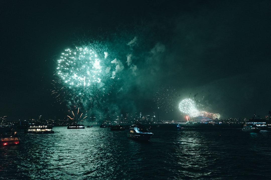 time-lapse photography of fireworks in the sky during nighttime