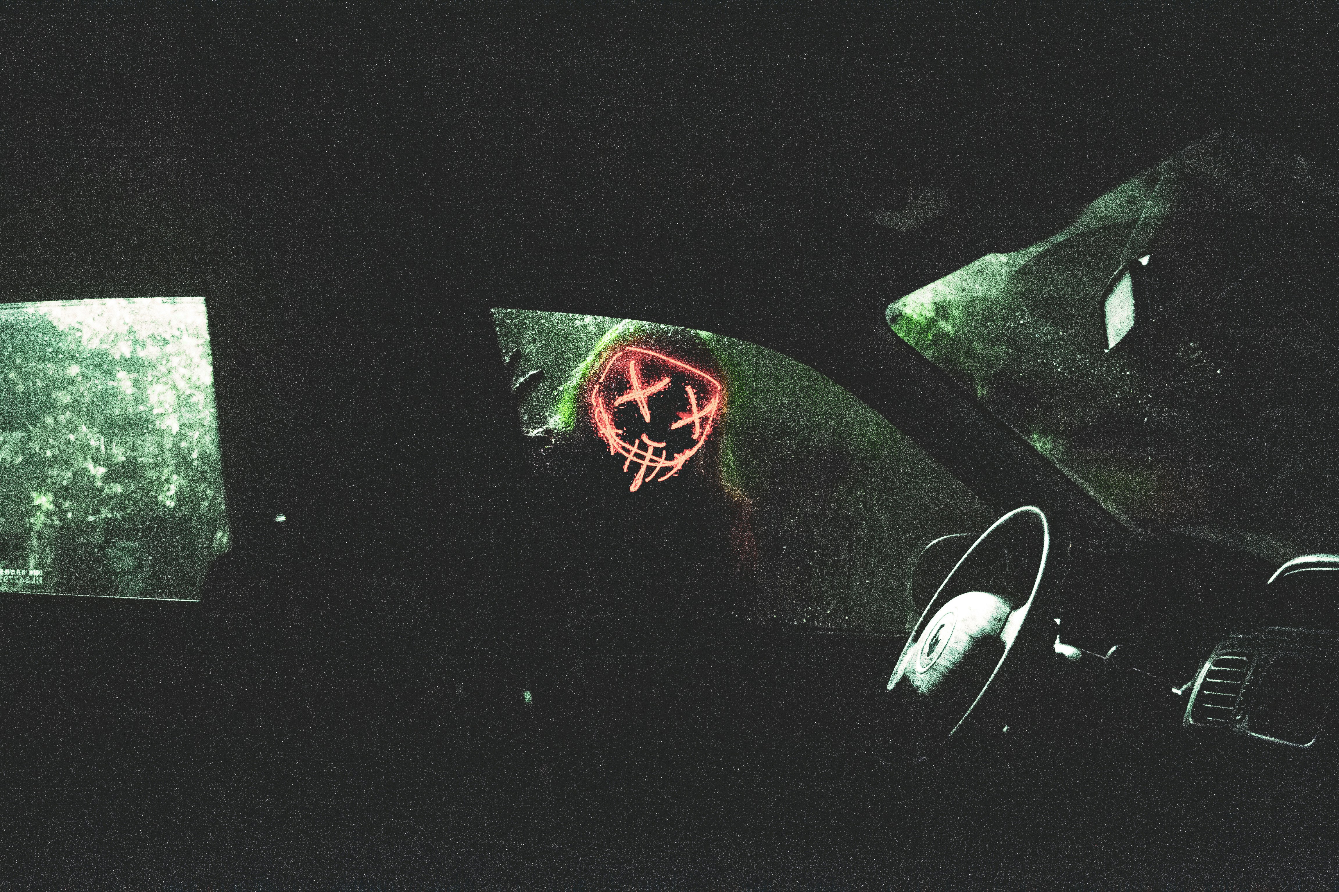 cinematic, horror, mask, night, terror, girl, lighpainting