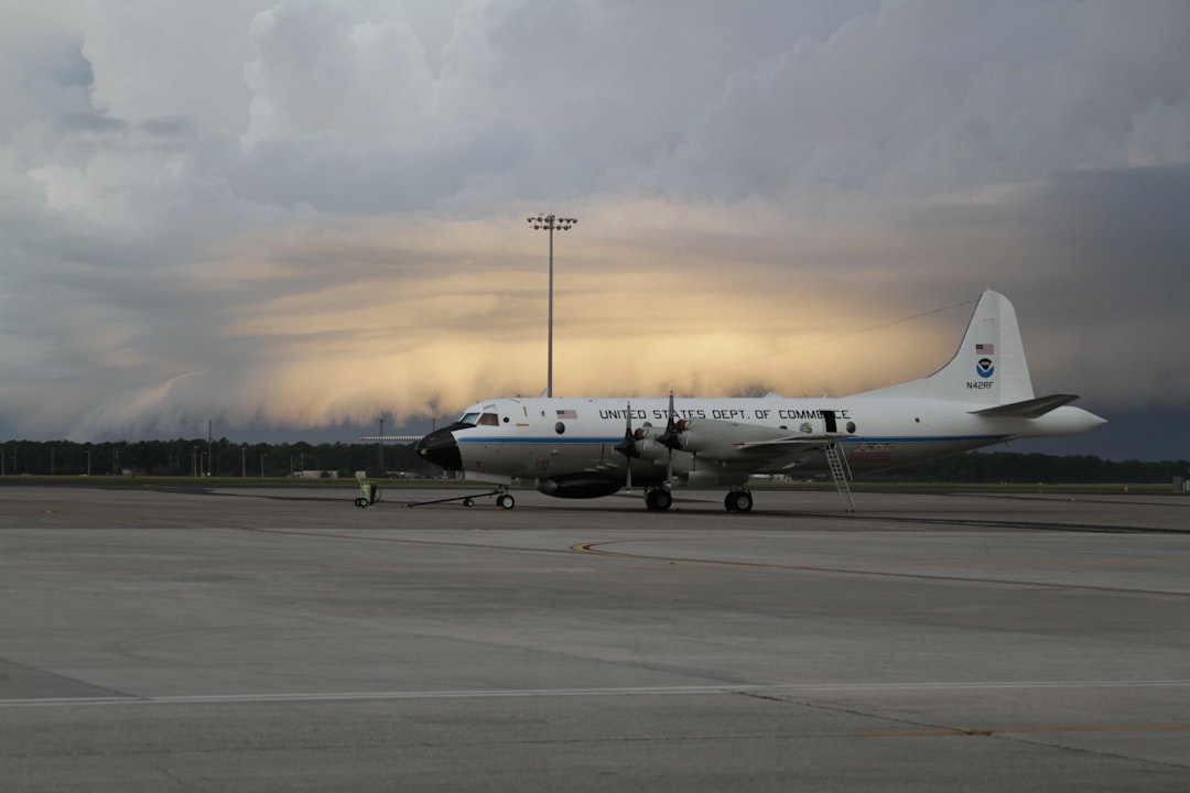 white airplane, NOAA