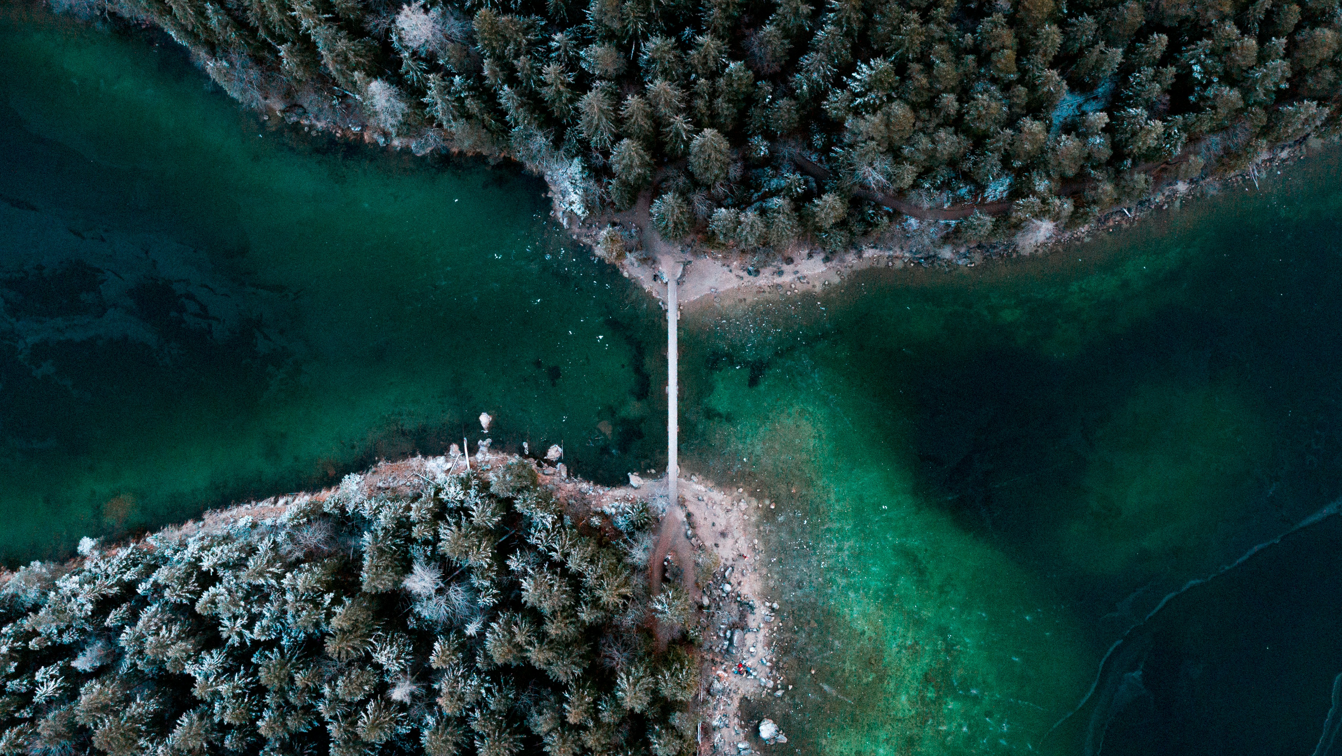 (1/2) Lake Eibsee in Bavaria, Germany.