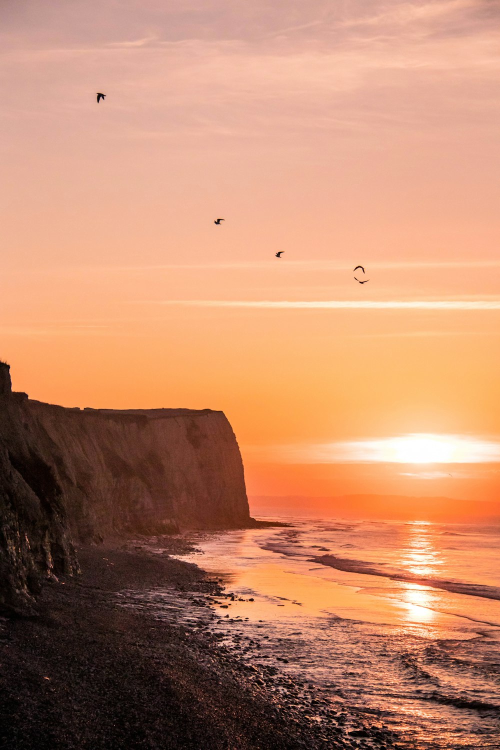 landscape photography of cliff