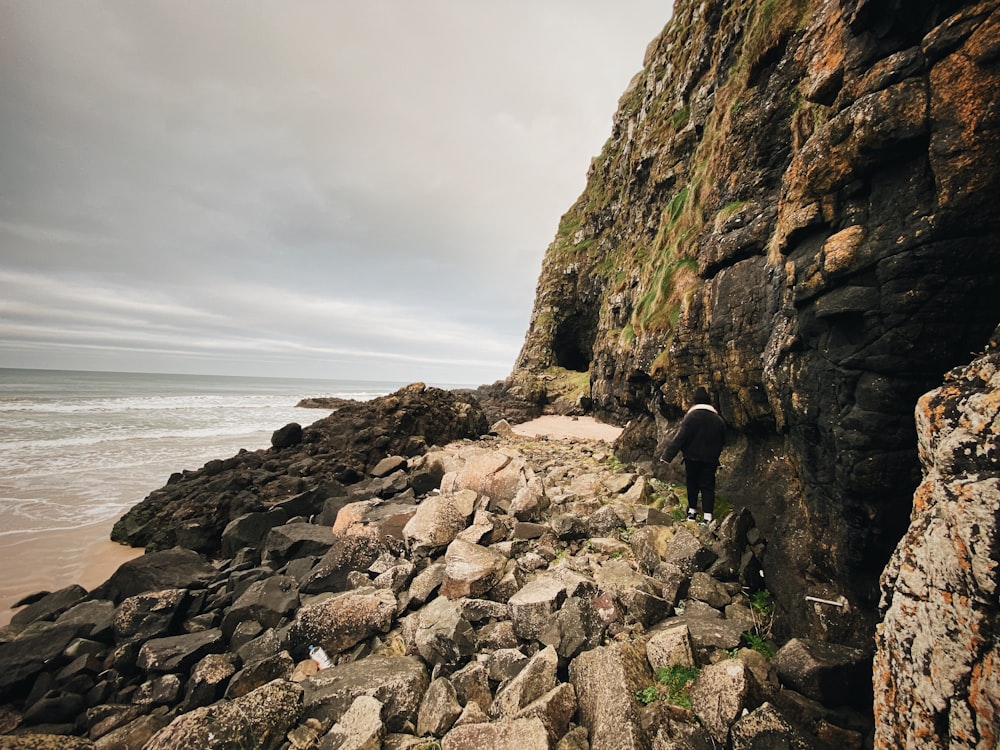 landscape photography of cliff