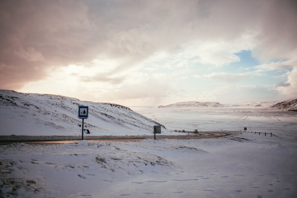 campo innevato