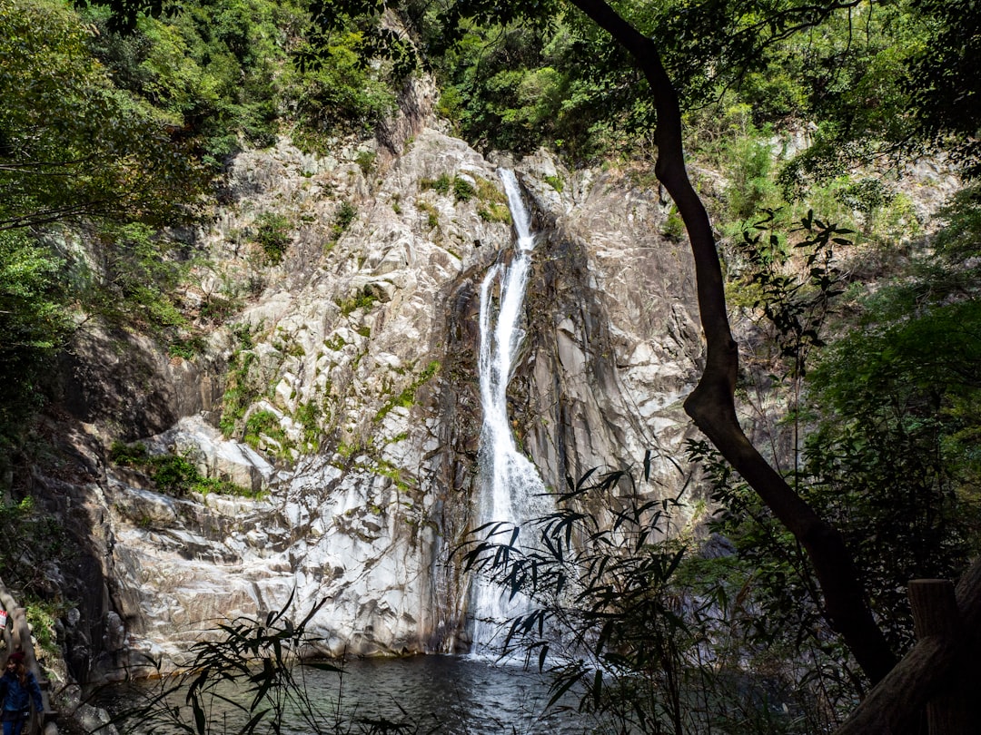 travelers stories about Waterfall in Kobe, Japan