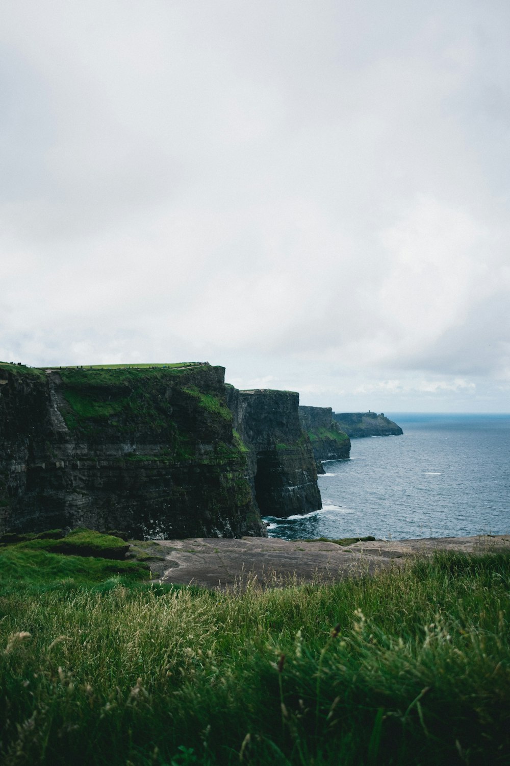 landscape photography of cliff