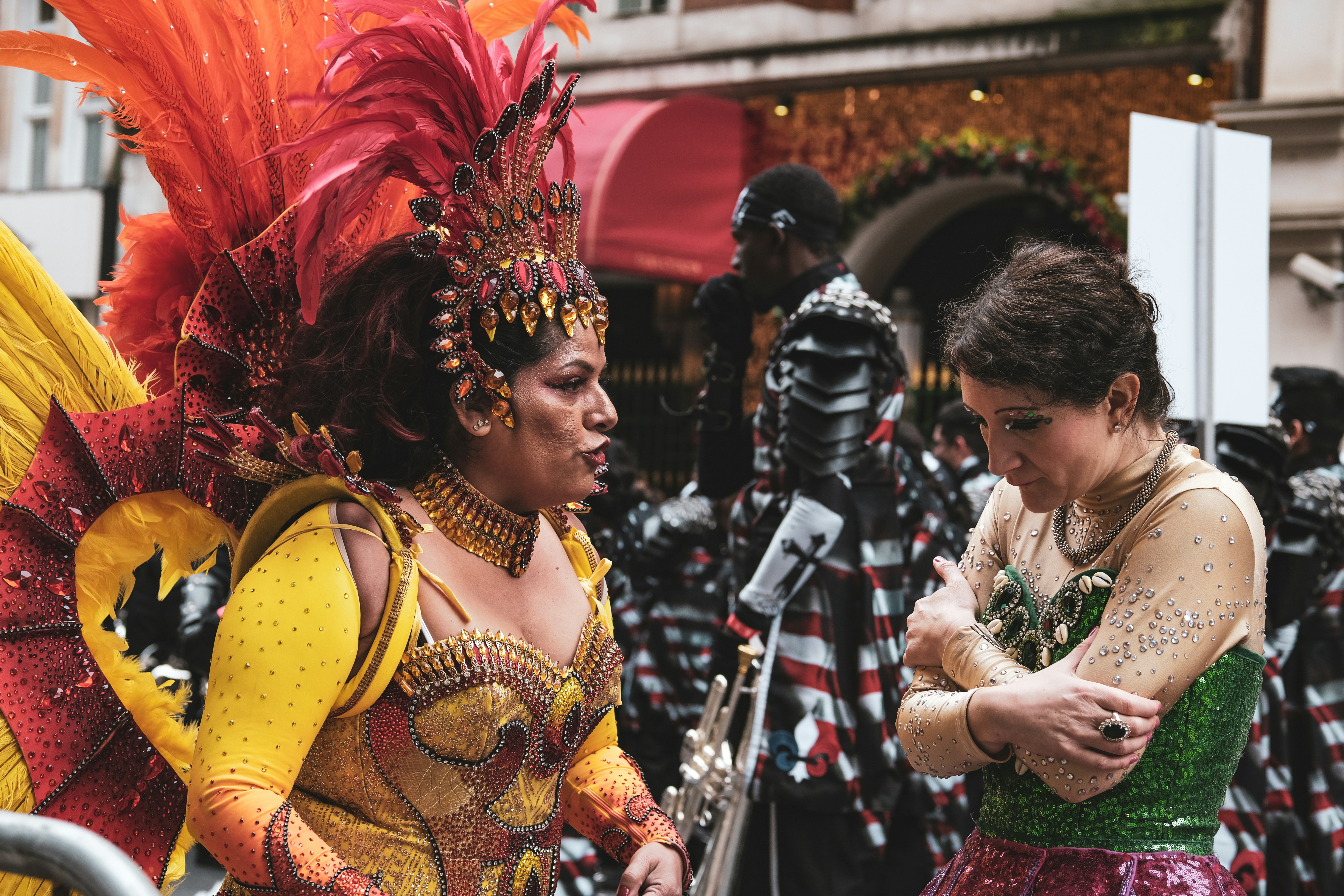 How to Choose Beatnix Costume Shop Dance Costumes for Club Performances