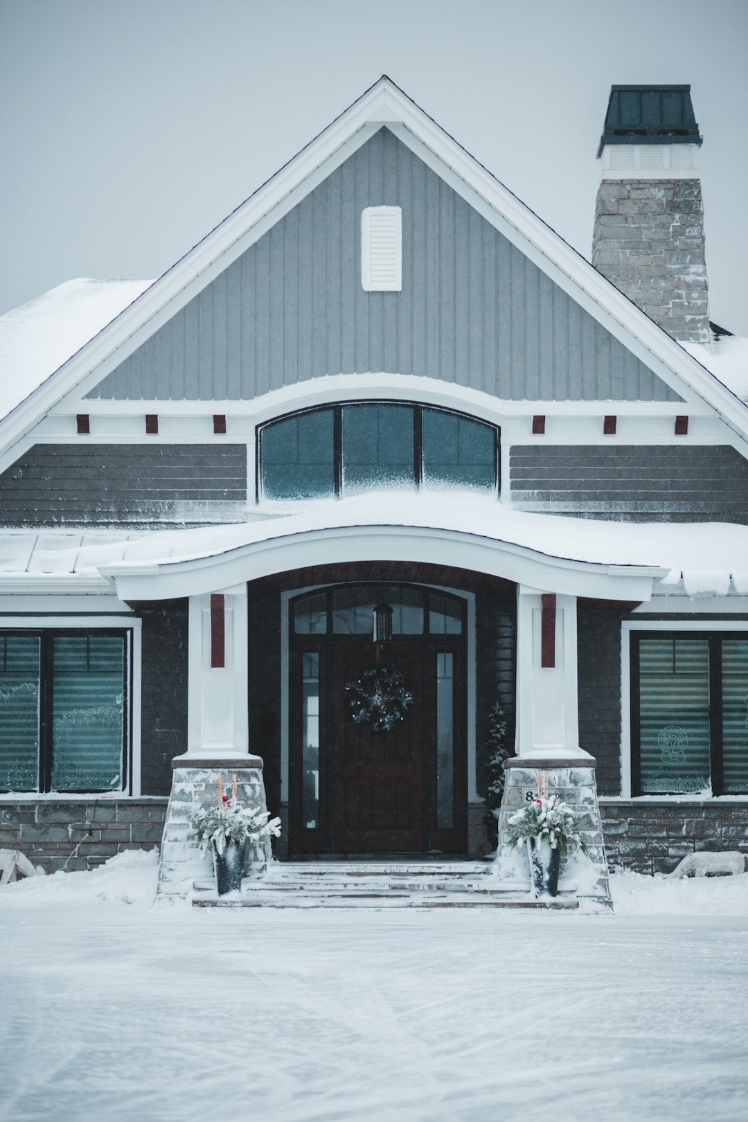 closed black and gray wooden house during daytime