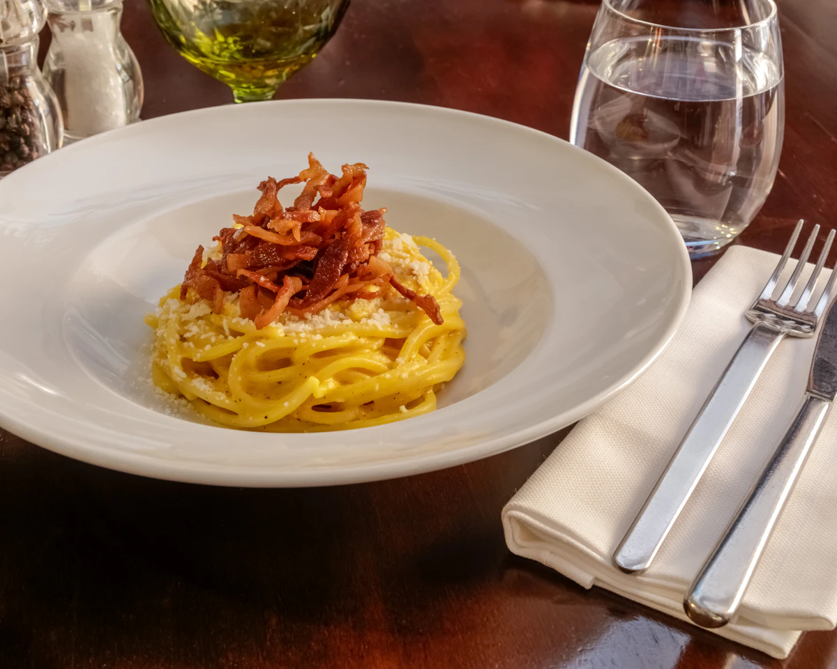 Spaghetti nahe Ochsenzoll: Carbonara & Bolognese