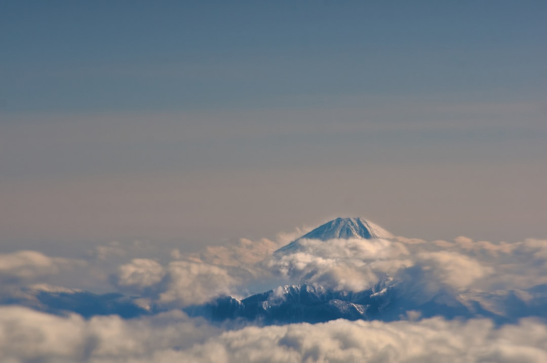 travelers stories about Mountain range in Fuji, Japan