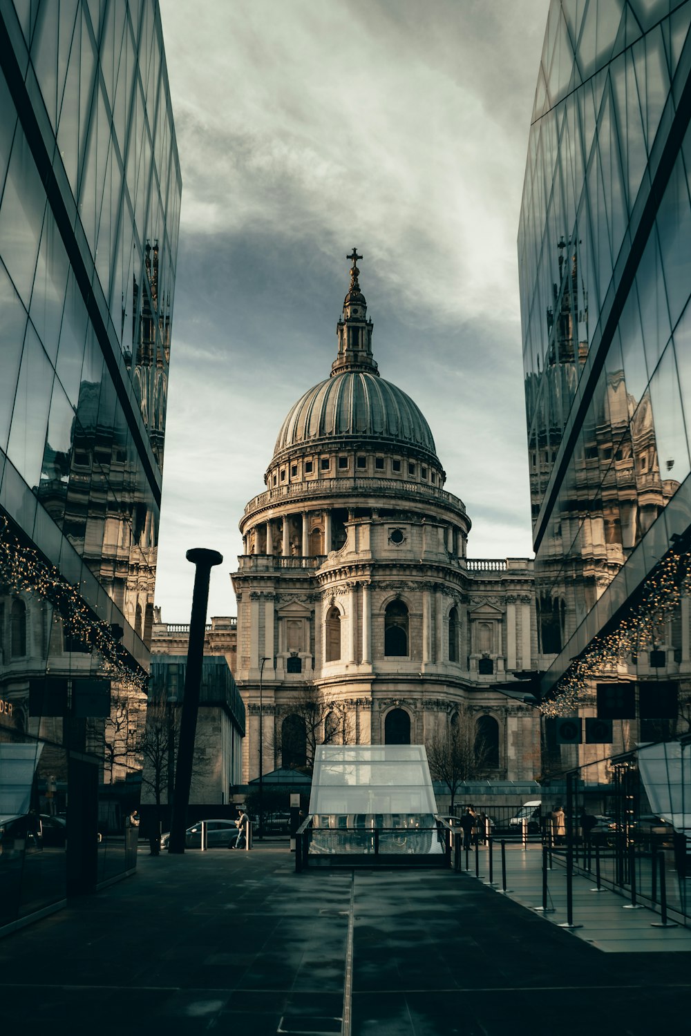 photography of buildings during daytime