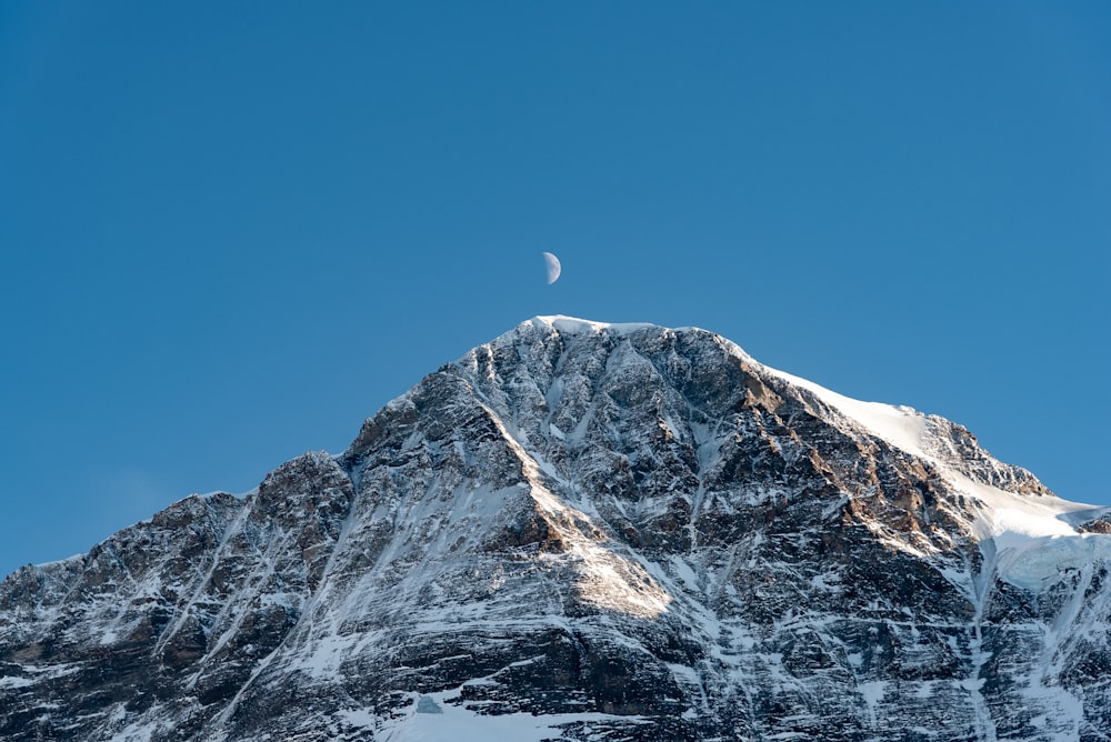 montagna di neve