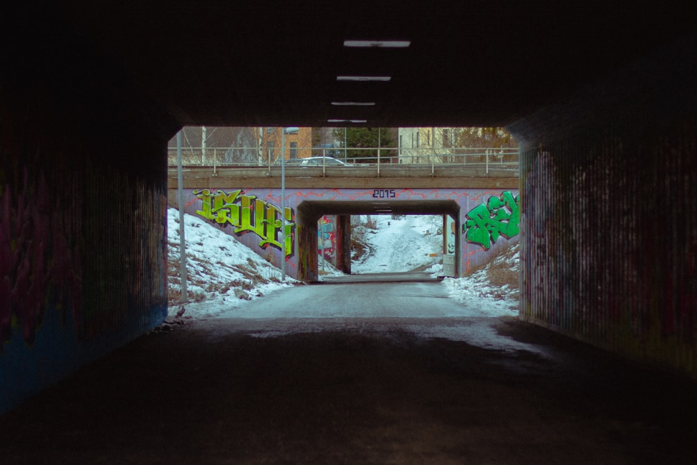 route avec tunnels