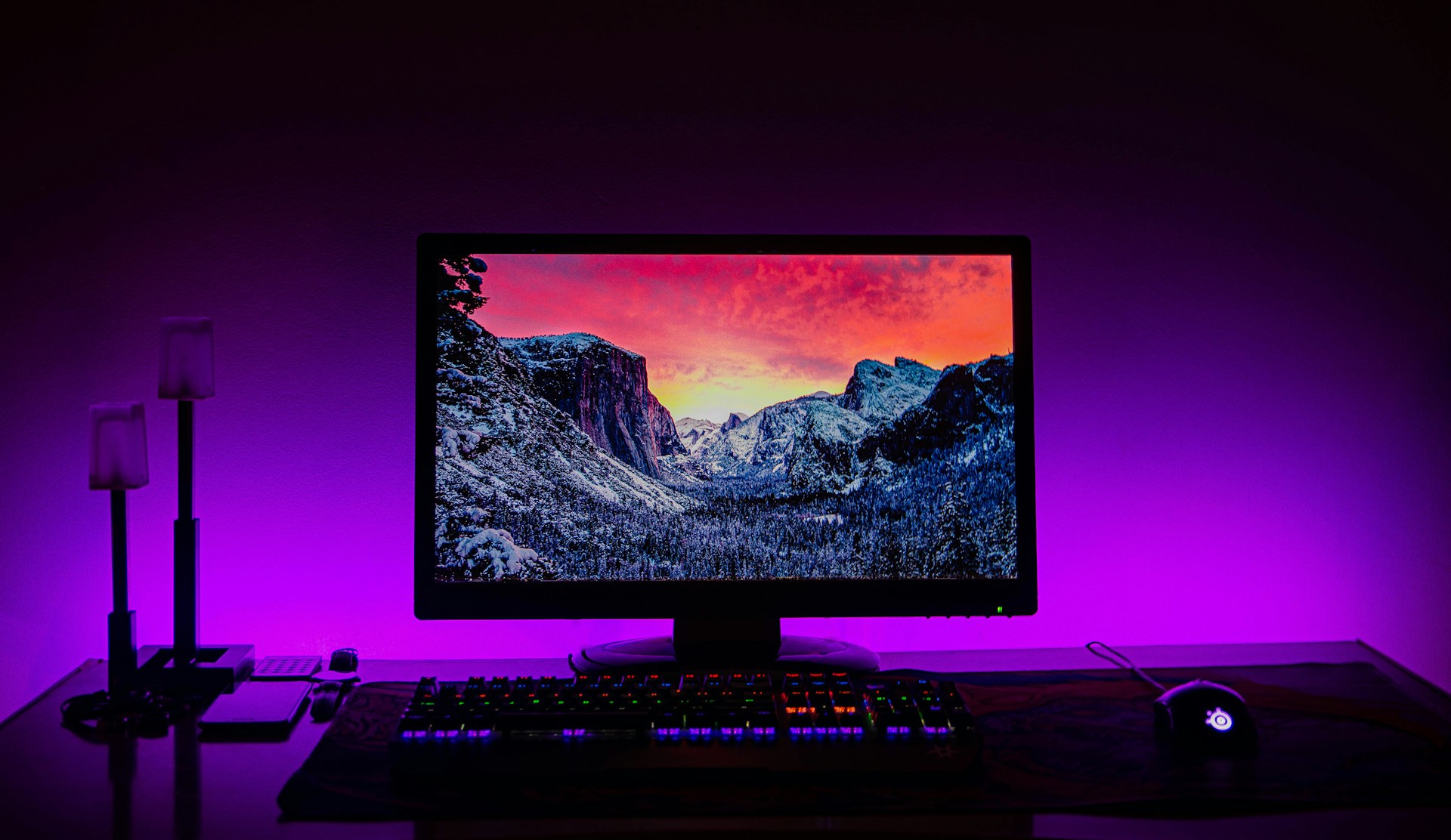 shallow focus photo of black flat screen computer monitor