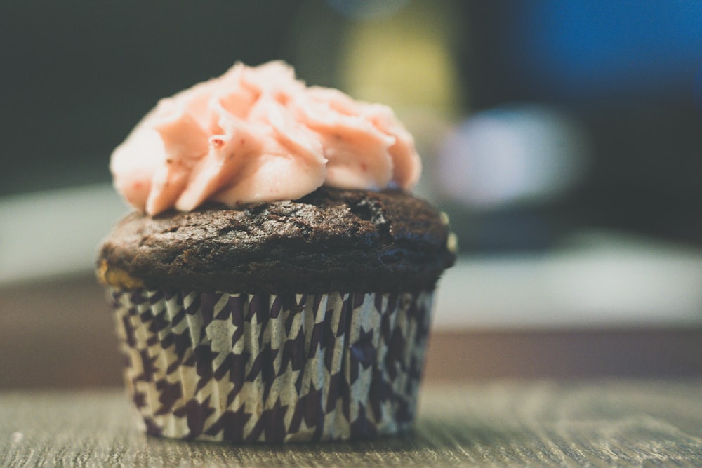 cupcake with icing