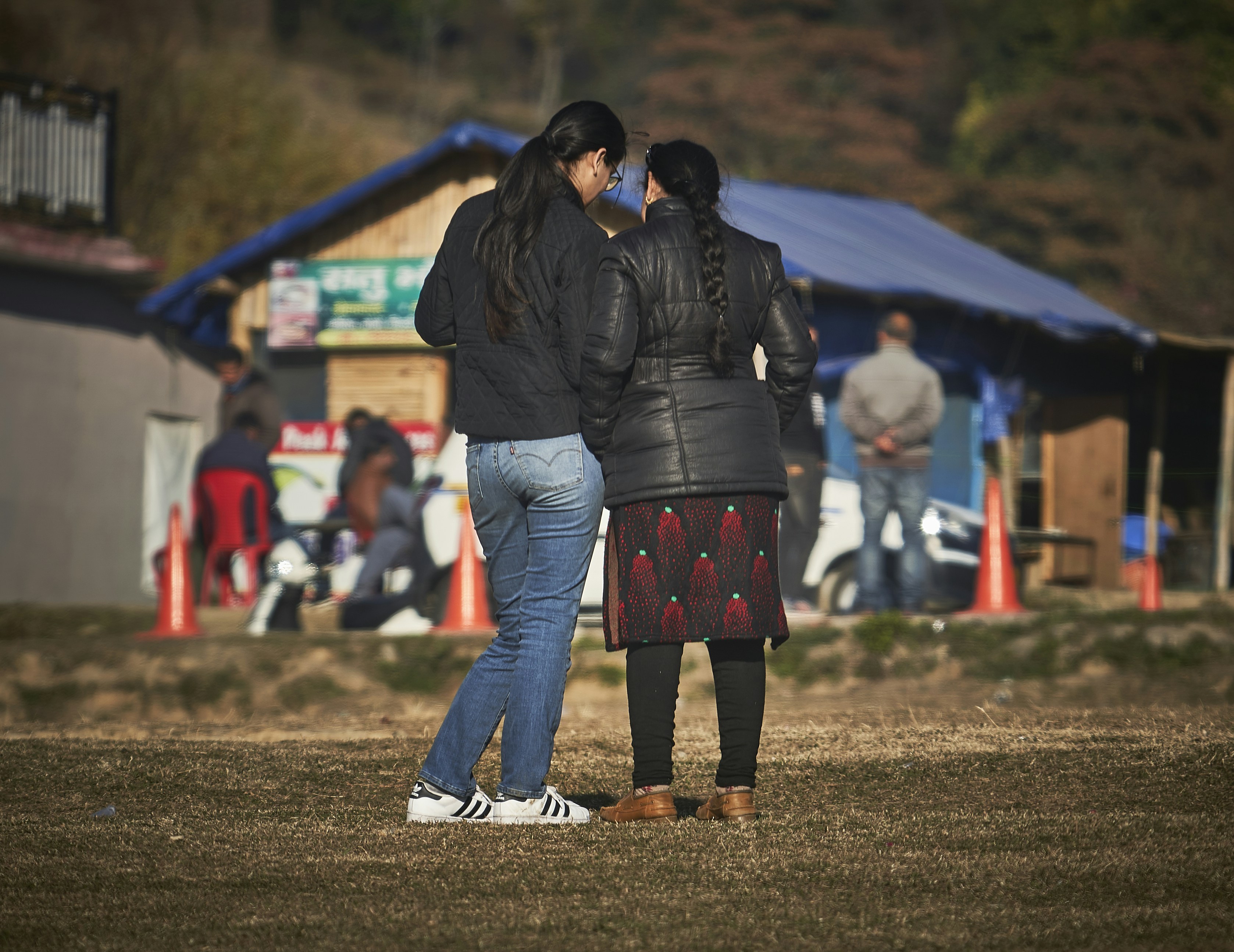 Newcomers receiving settlement support