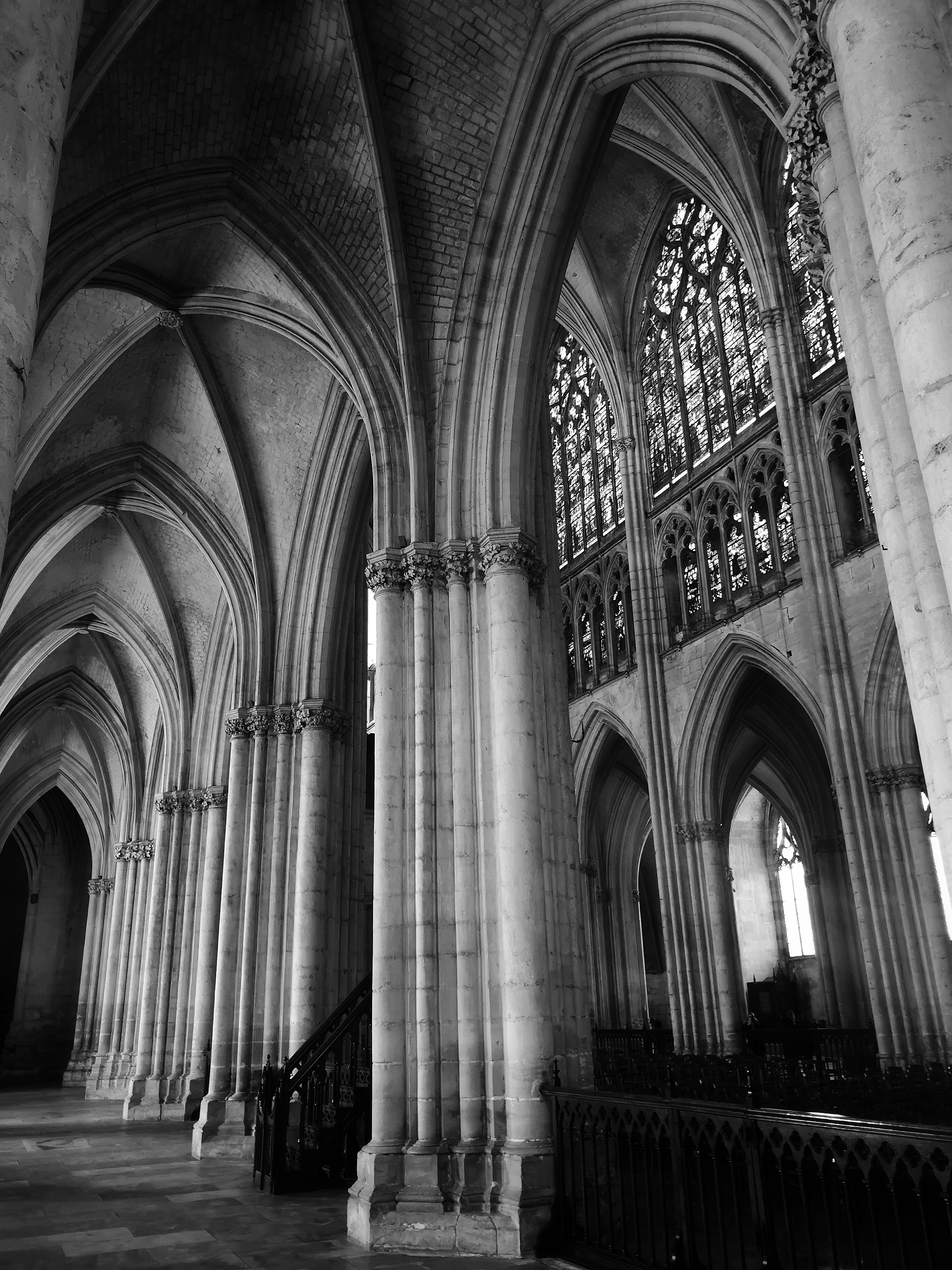 Photo by tomasrobertson