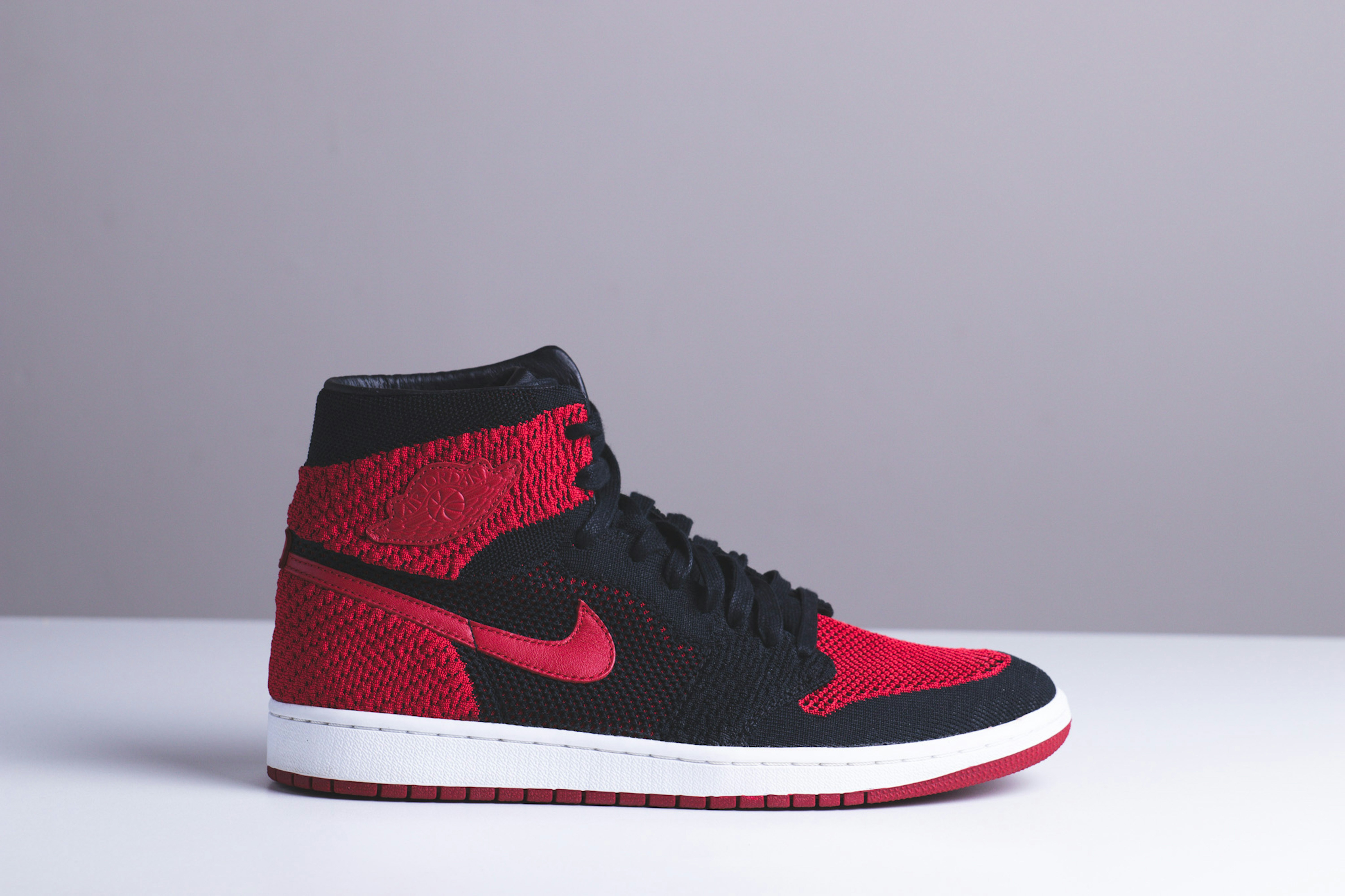 red nike high tops womens