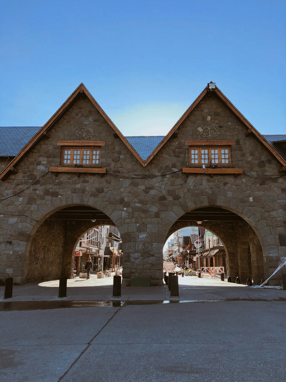 brown stone building