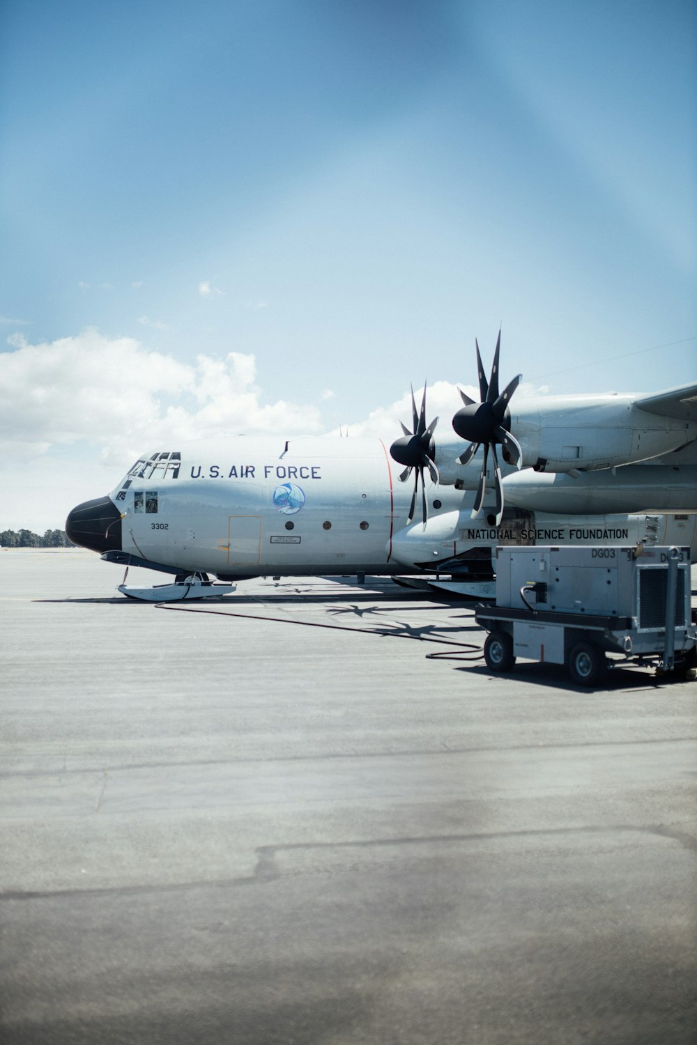 white US Air Force airliner