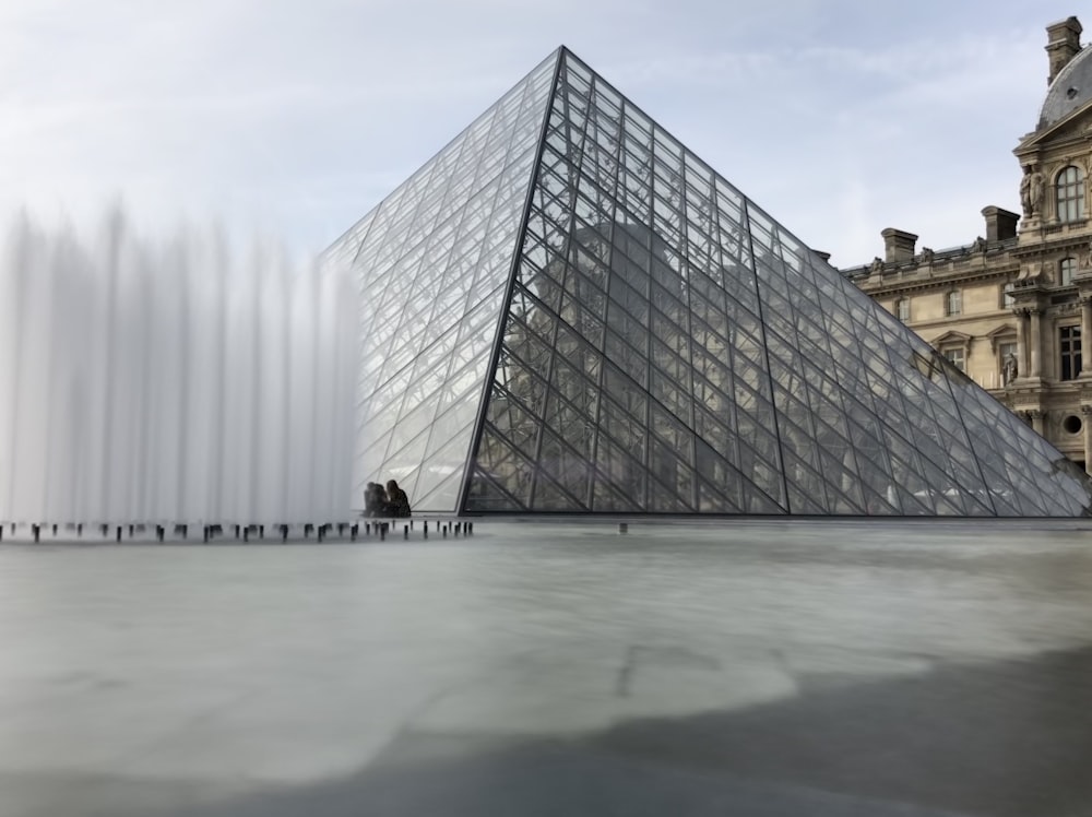 Louvre photograph