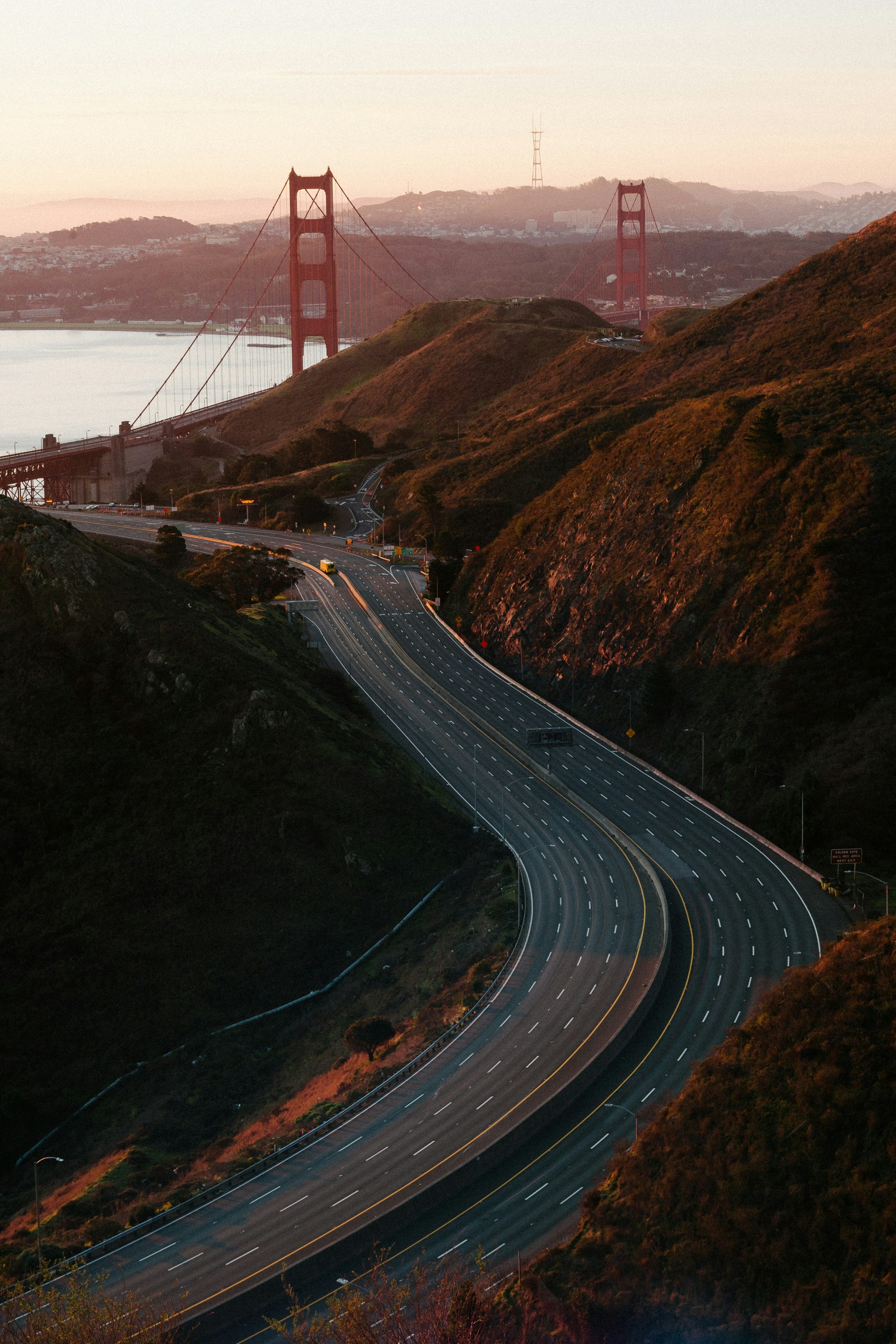 Photo by cedricletsch