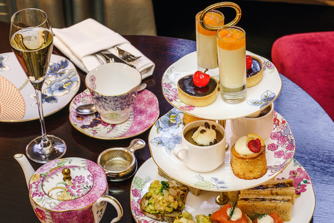 London's Top 7 Hotels From Budget-Friendly to Ultra-Luxe Accommodat… — London's Top 7 Hotels From Budget-Friendly