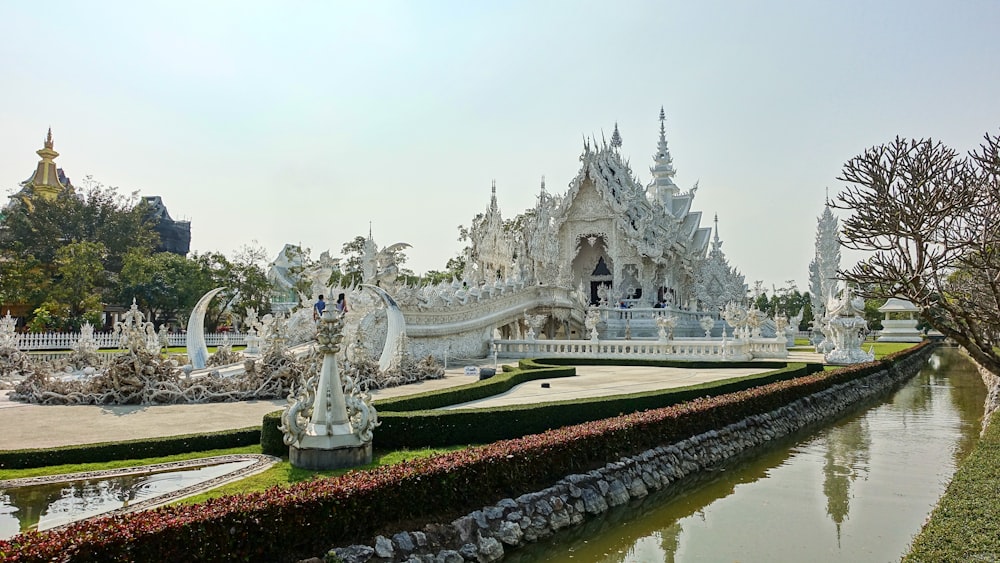 white temple, タイ