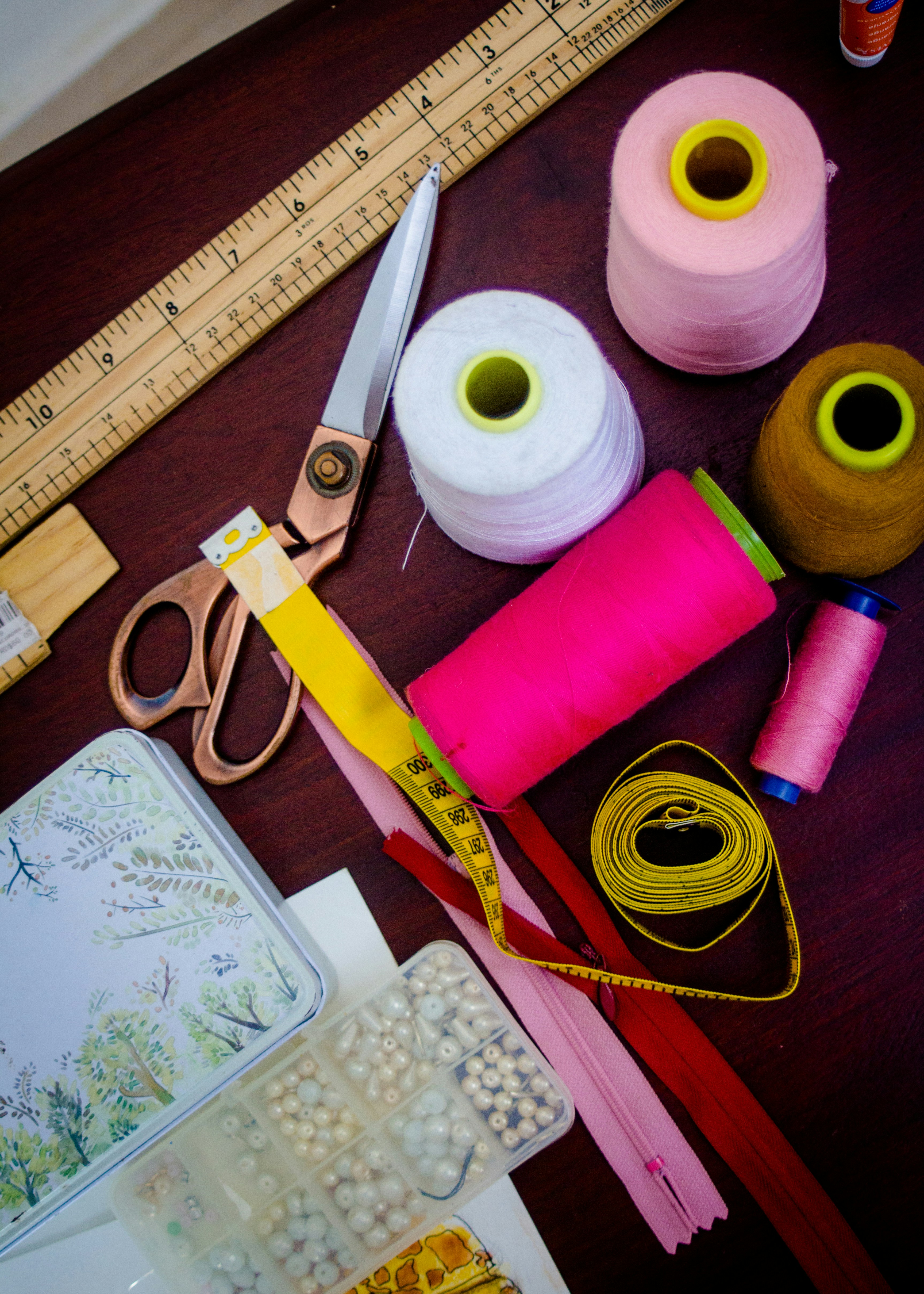10 Sewing Supplies All Beginners Need - Nana Sews