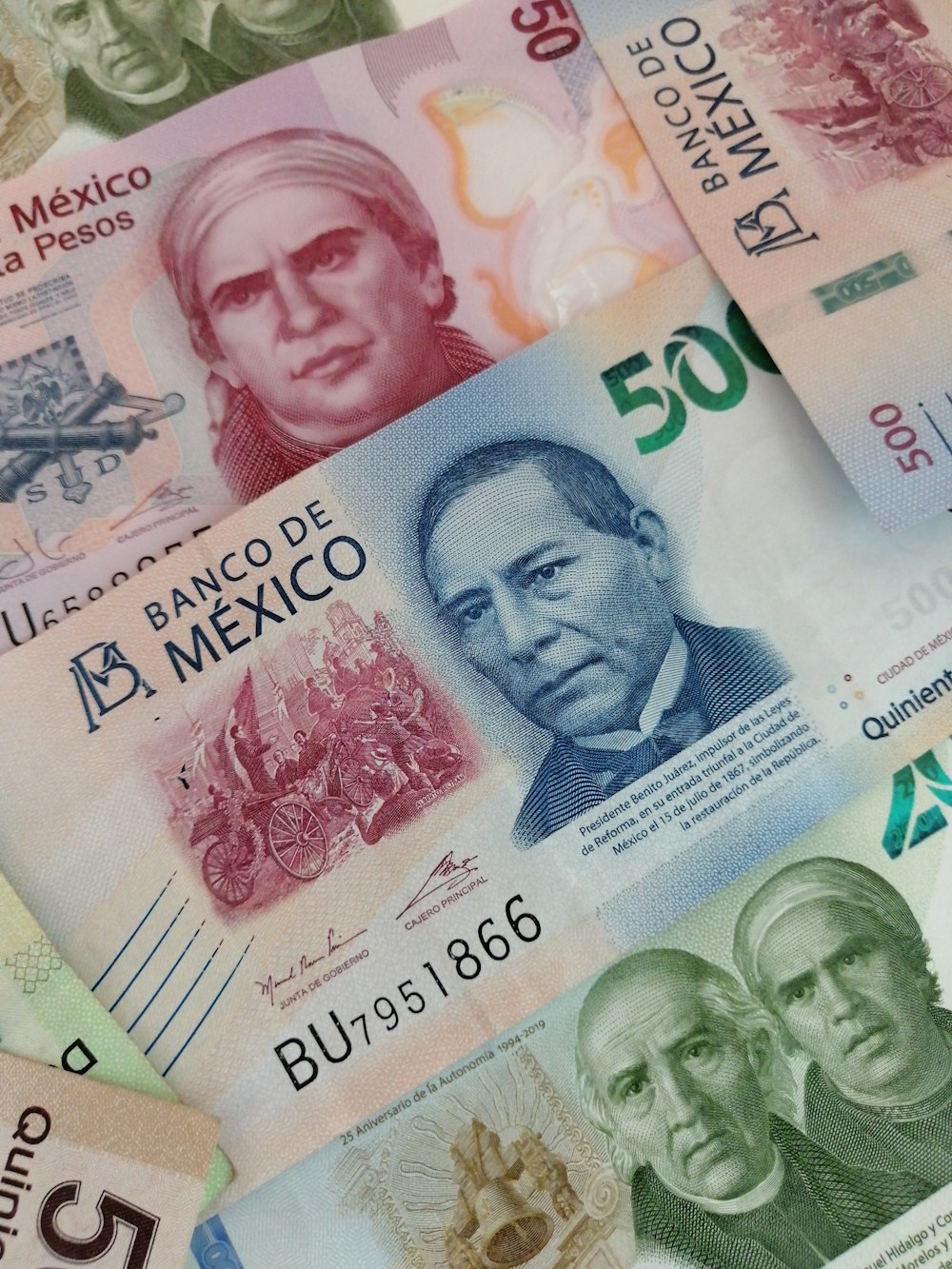 500 Mexican peso BU7951866 banknote