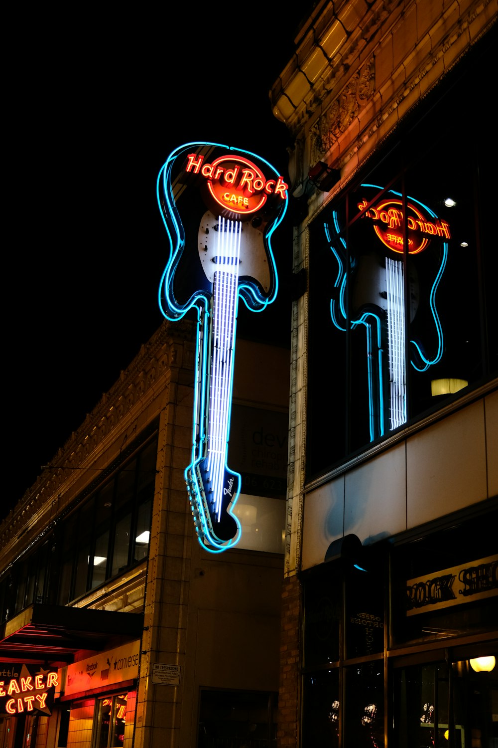 Hard Rock guitar signage