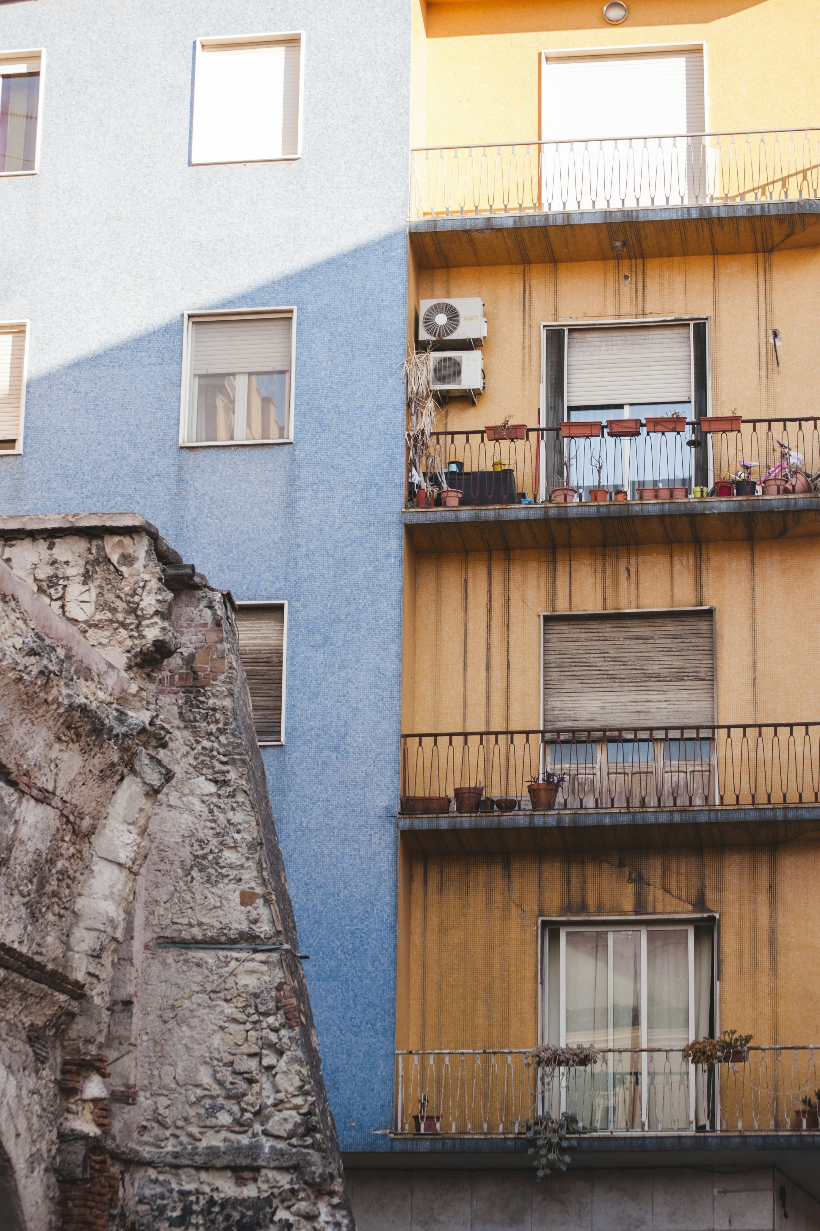 Photo by yuli_superson