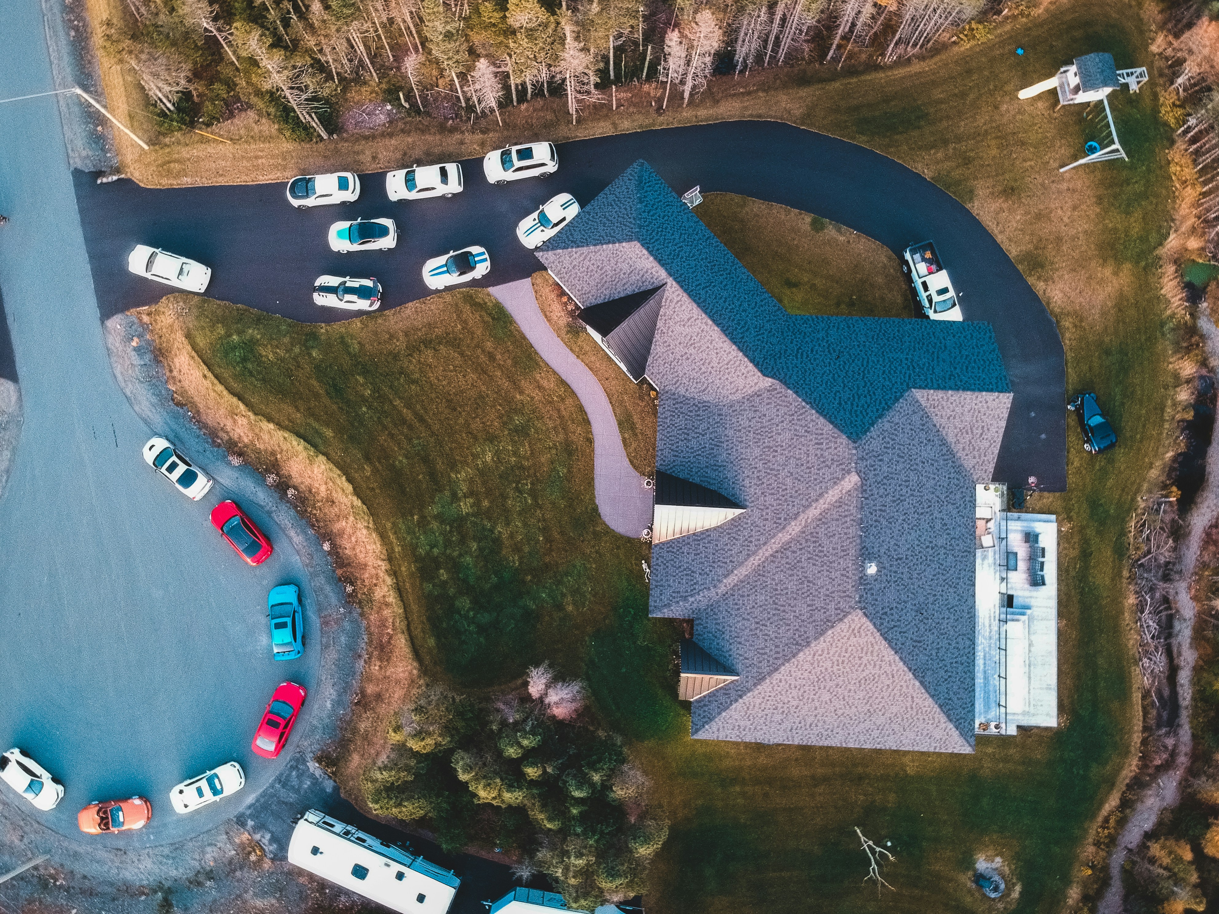 Photo by introspectivedsgn