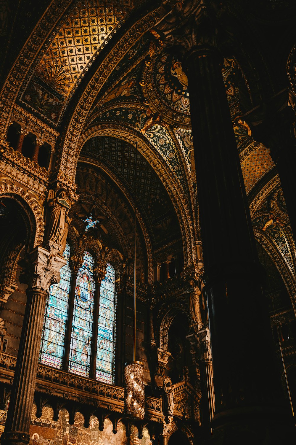 architectural photography of inside arch building