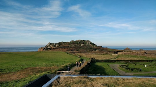 photo of Plougasnou Hill near Île-Grande