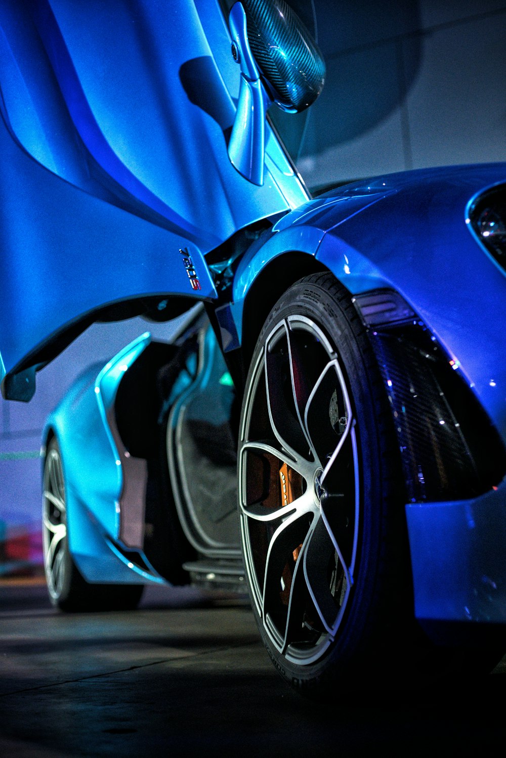 blue sports car