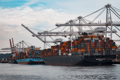 Export logistics container shipping freight forwarding China