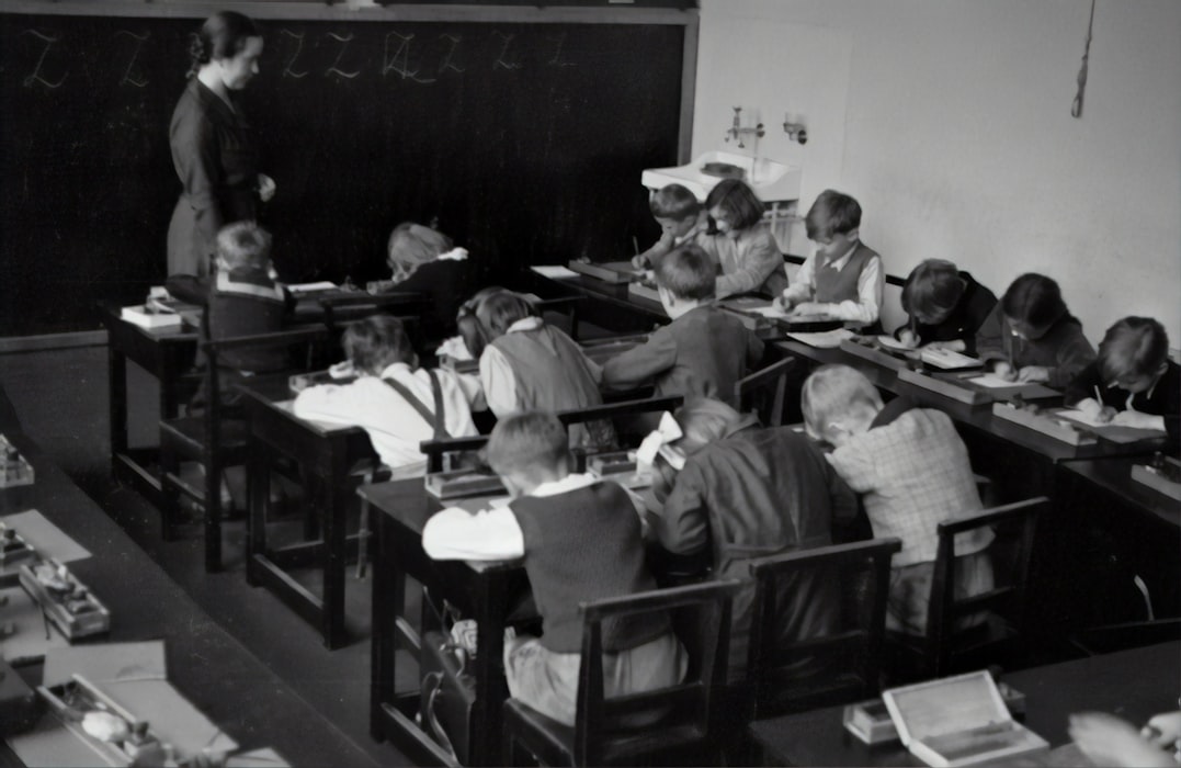 TESOL (Teaching English to Speakers of Other Languages)