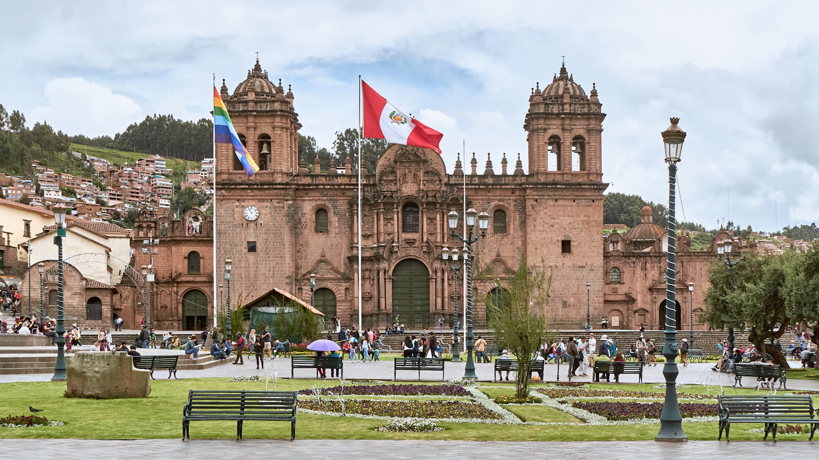 Plaza de Armas y catedral de Cusco, Perú
