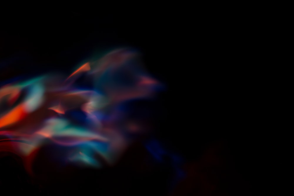 a blurry photo of a red and blue object
