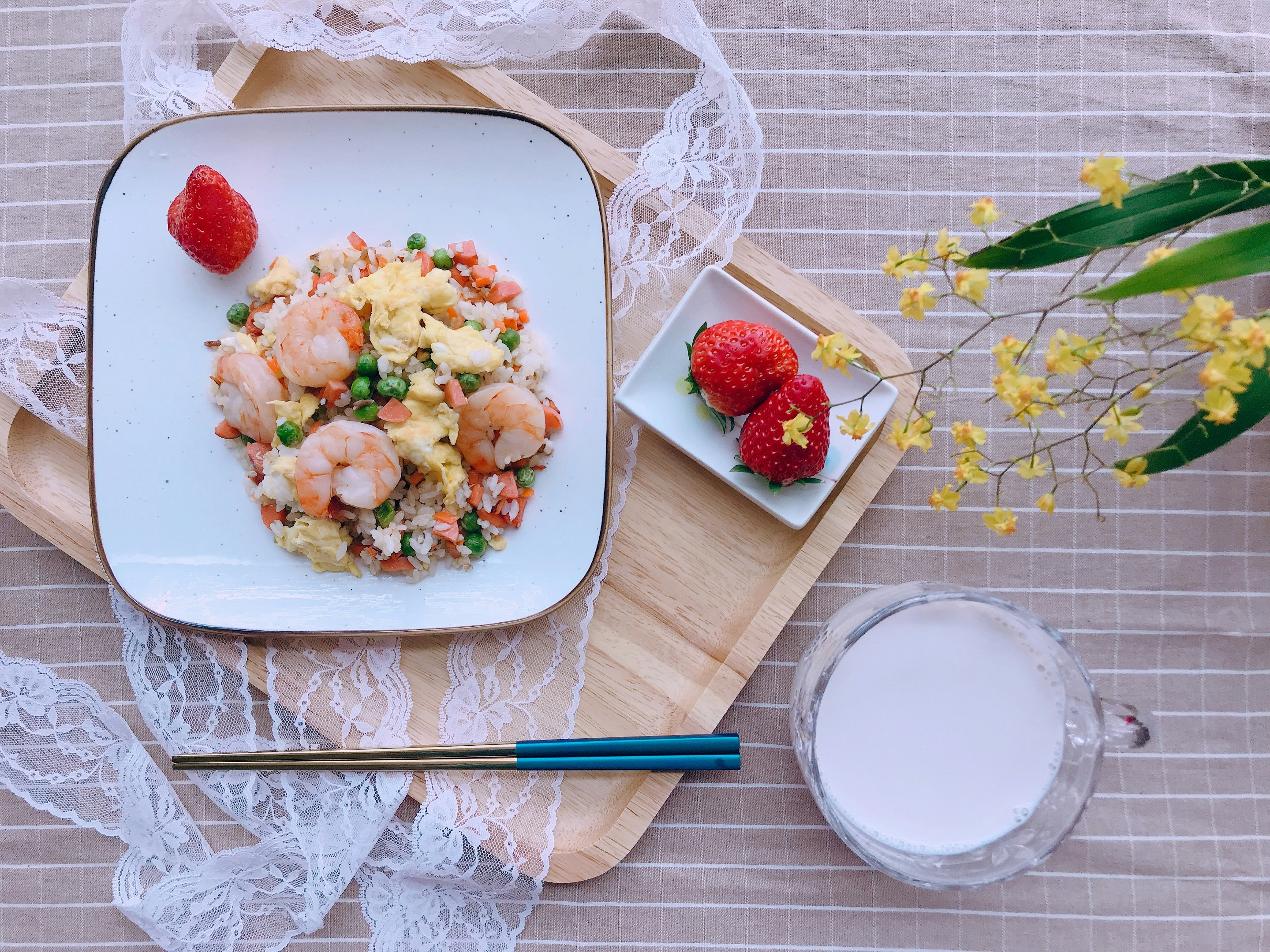 cooked shrimp on plate