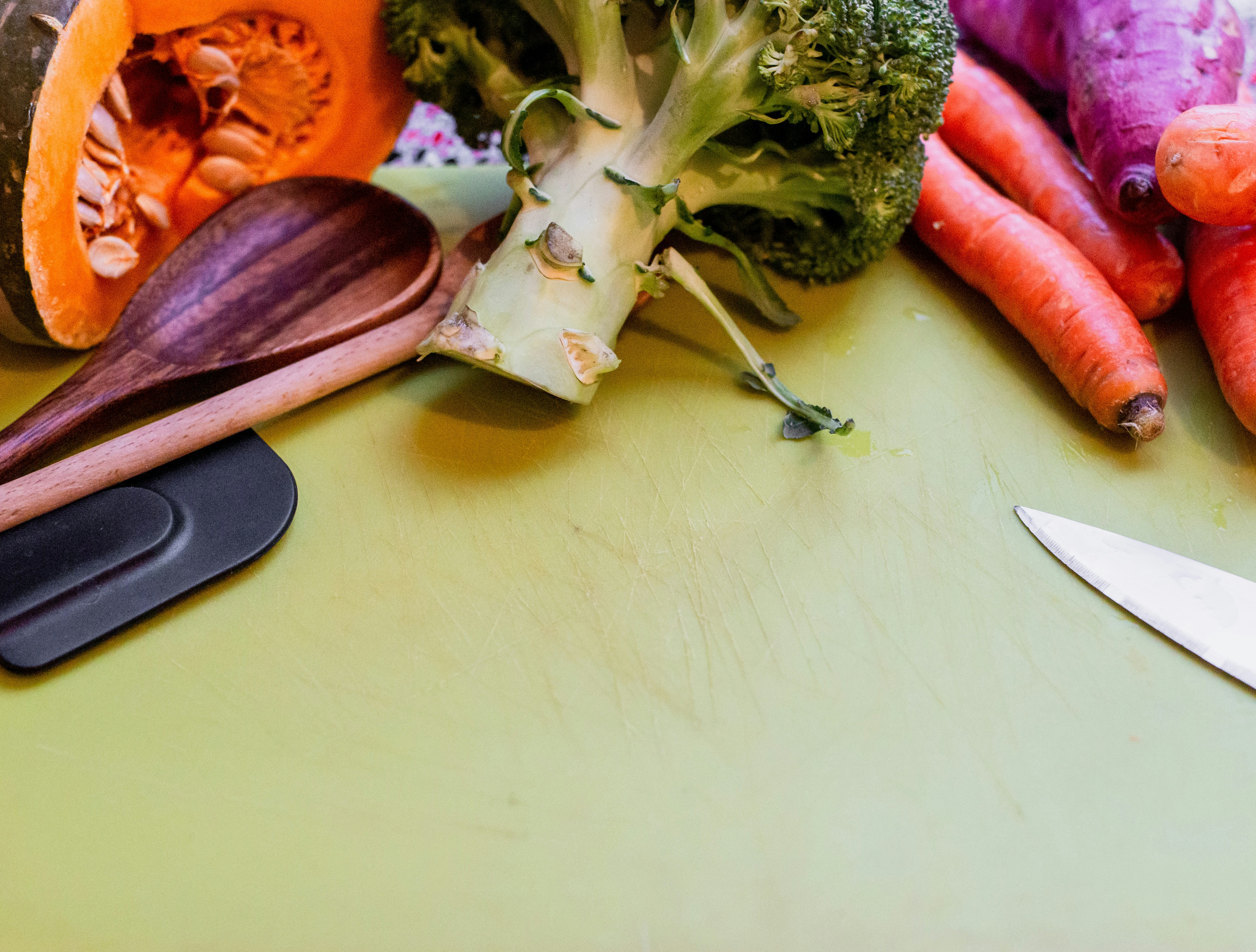 Evidence and Mechanisms Behind Carb Cycling on Keto