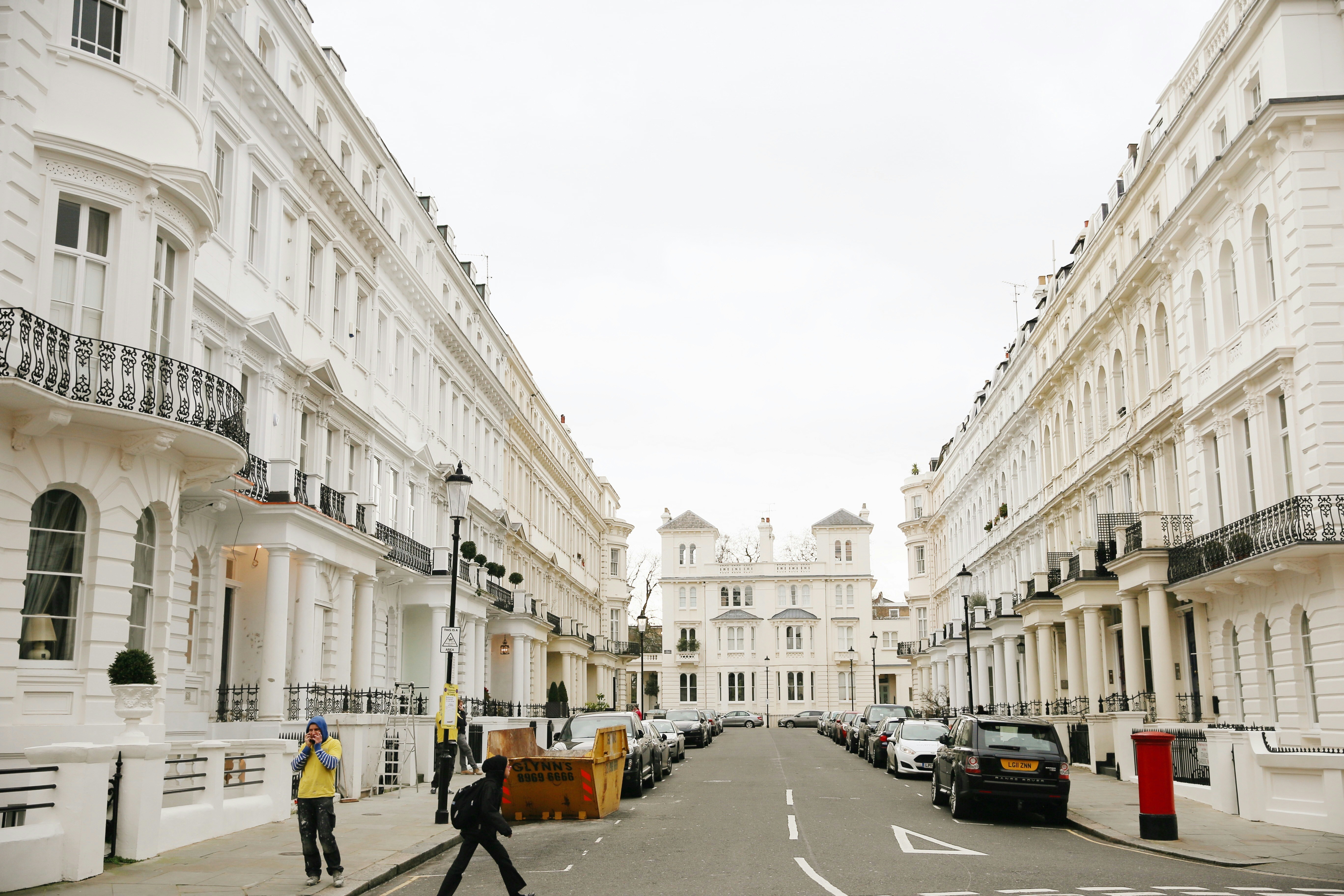 Stay online in the European Union And United Kingdom with a prepaid eSIM from eSIMlii. Instant activation, no roaming charges, and reliable coverage.