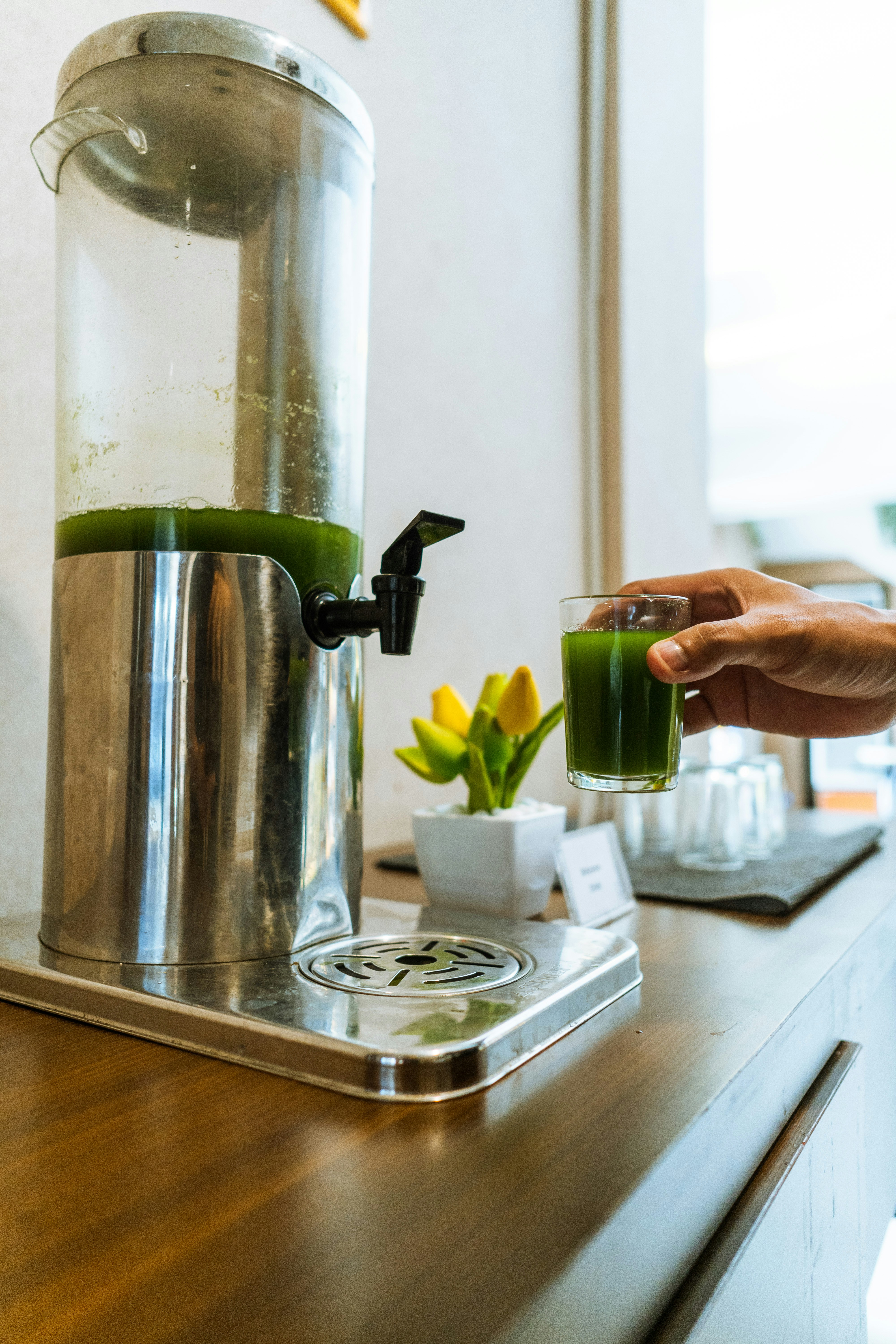 Revitalize Your Health: The Power of Detox Juices and Medicinal Drinks