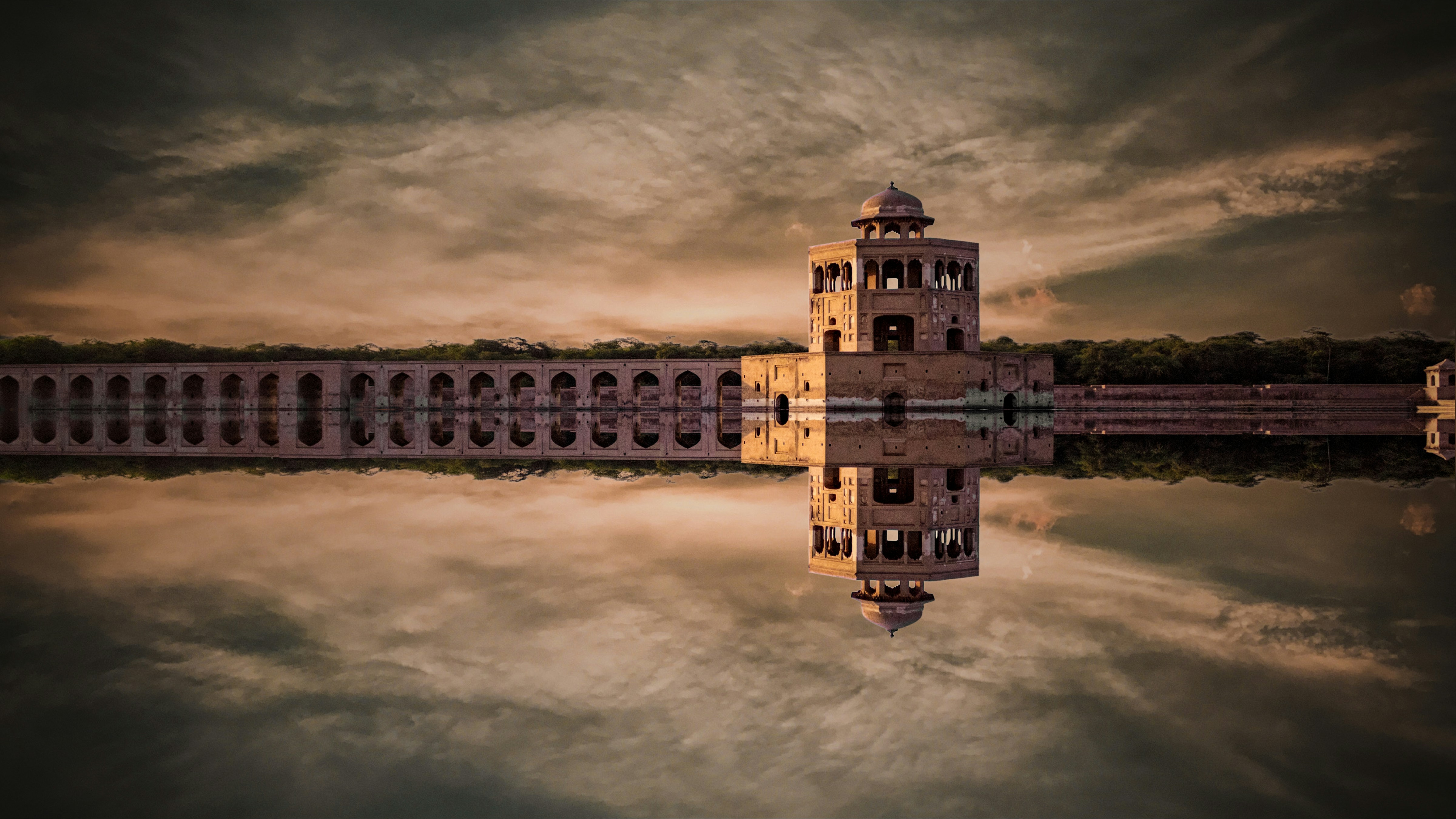 palace with water reflection