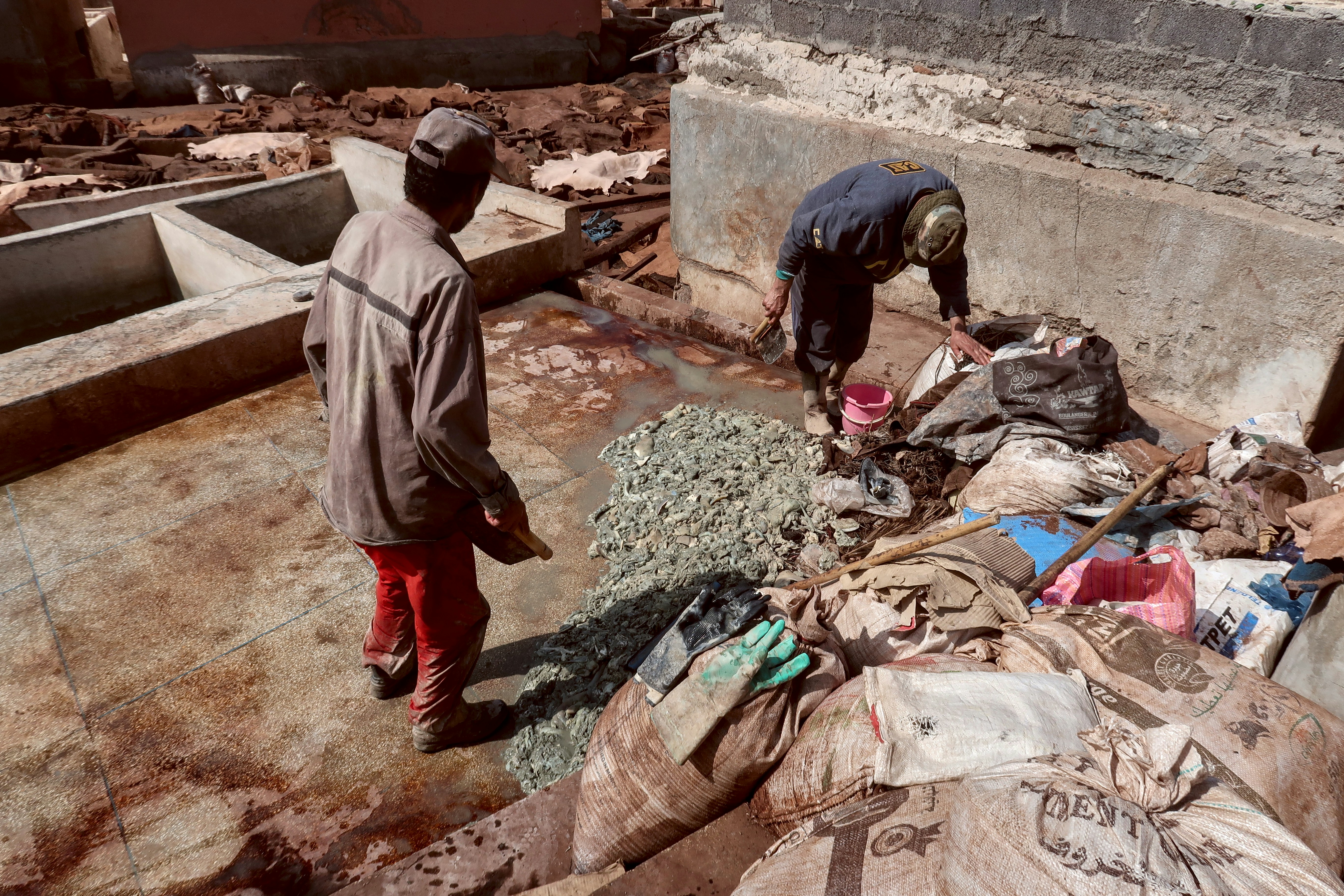 Guinea charges 60 over deadly gold mine riot